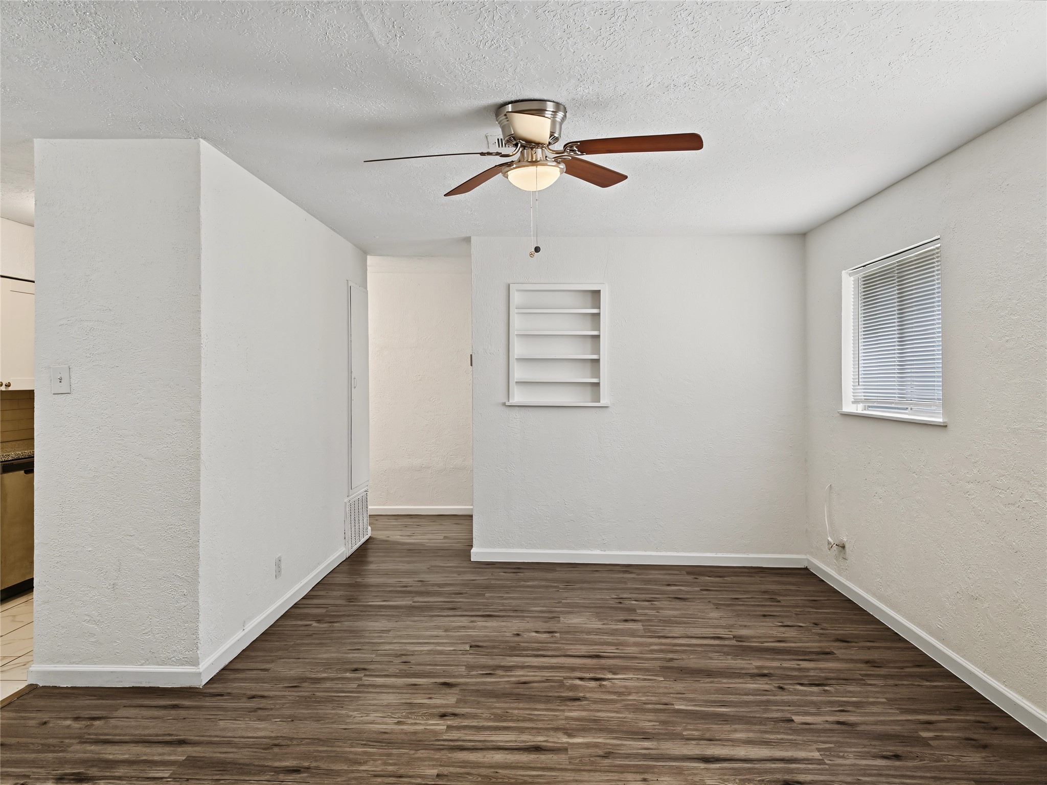 206 Prune Street, La Marque, TX 77568