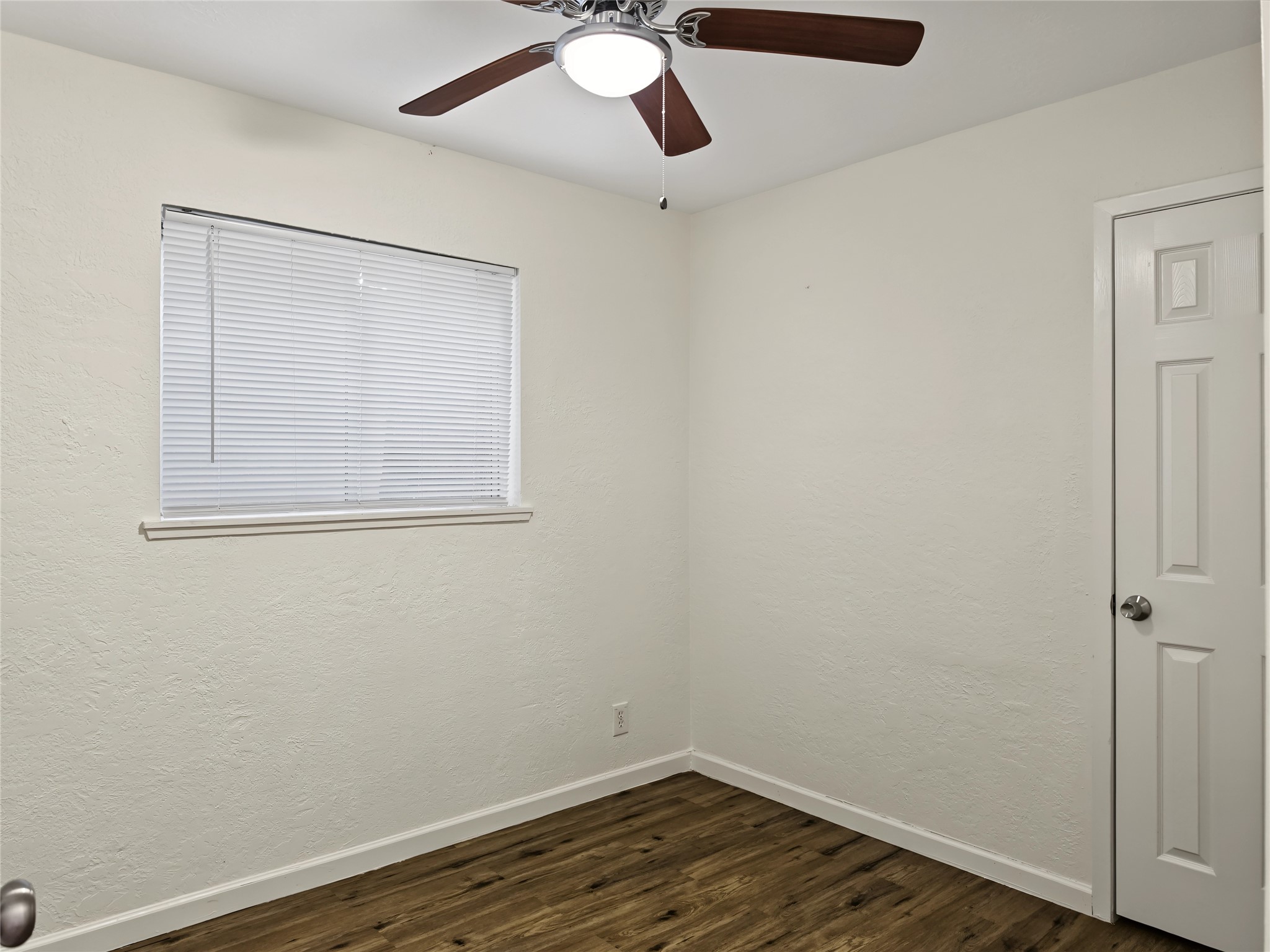 206 Prune Street, La Marque, TX 77568
