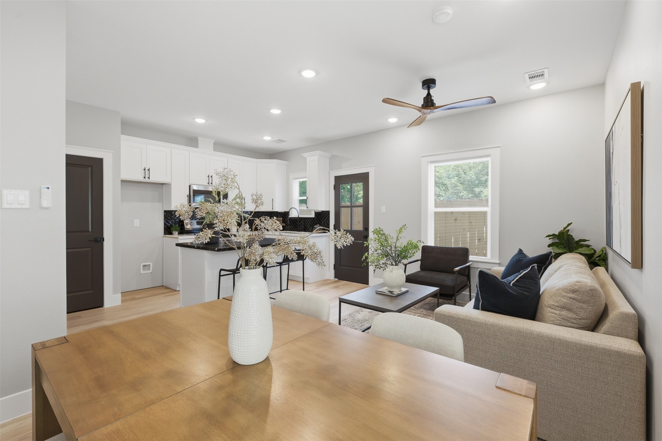 4719 Mallow Street, #A, Houston, TX 77033 4719 Mallow Street, #A, Houston, TX 77033