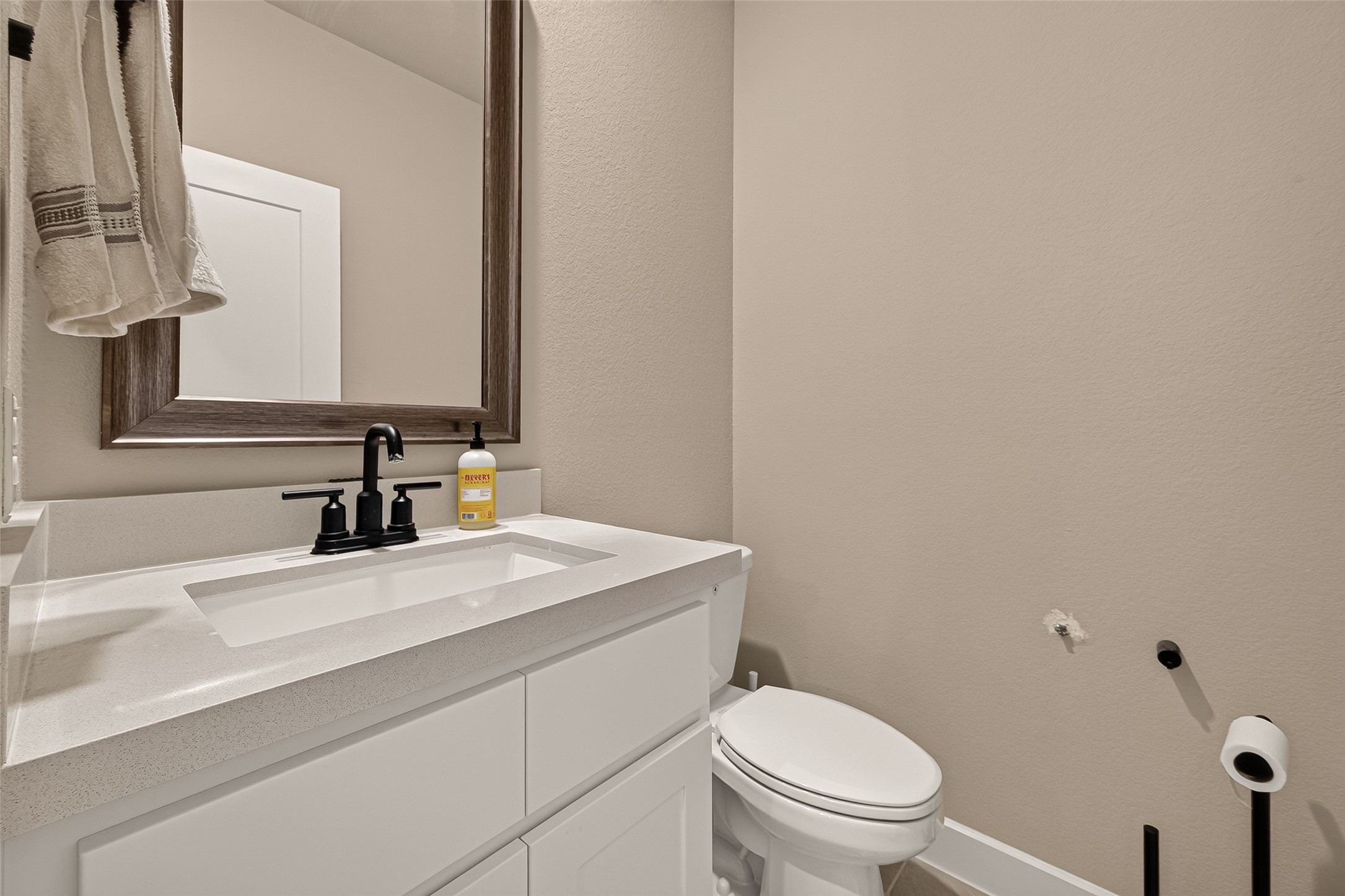 4615 Brazos Shores Drive, Sugar Land, TX 77479