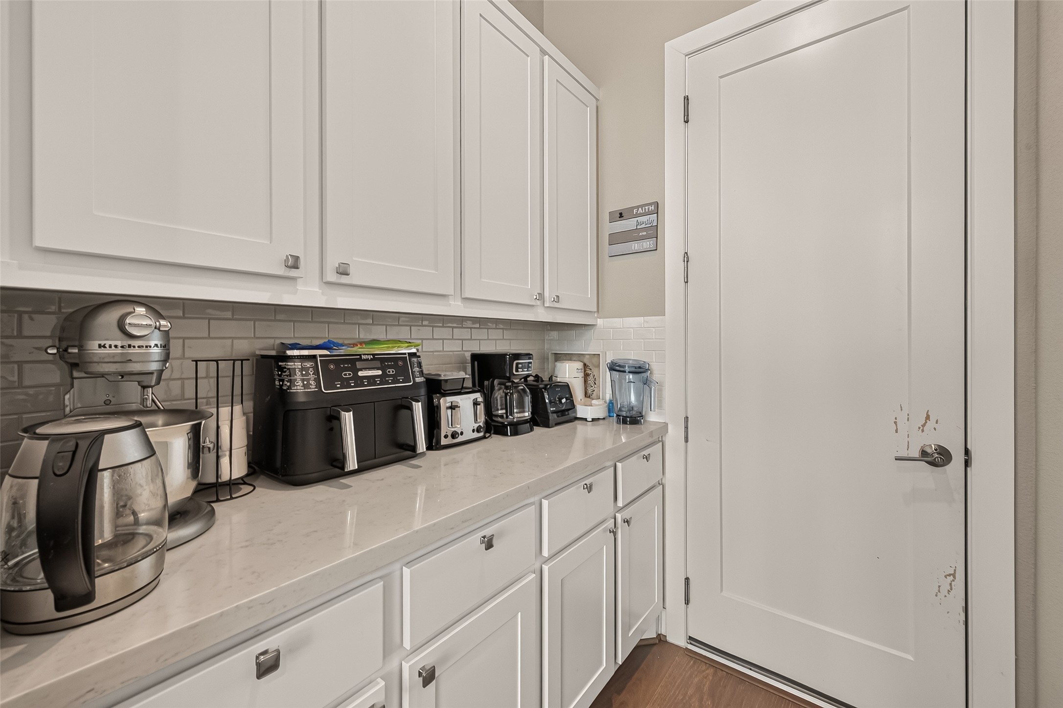 4615 Brazos Shores Drive, Sugar Land, TX 77479