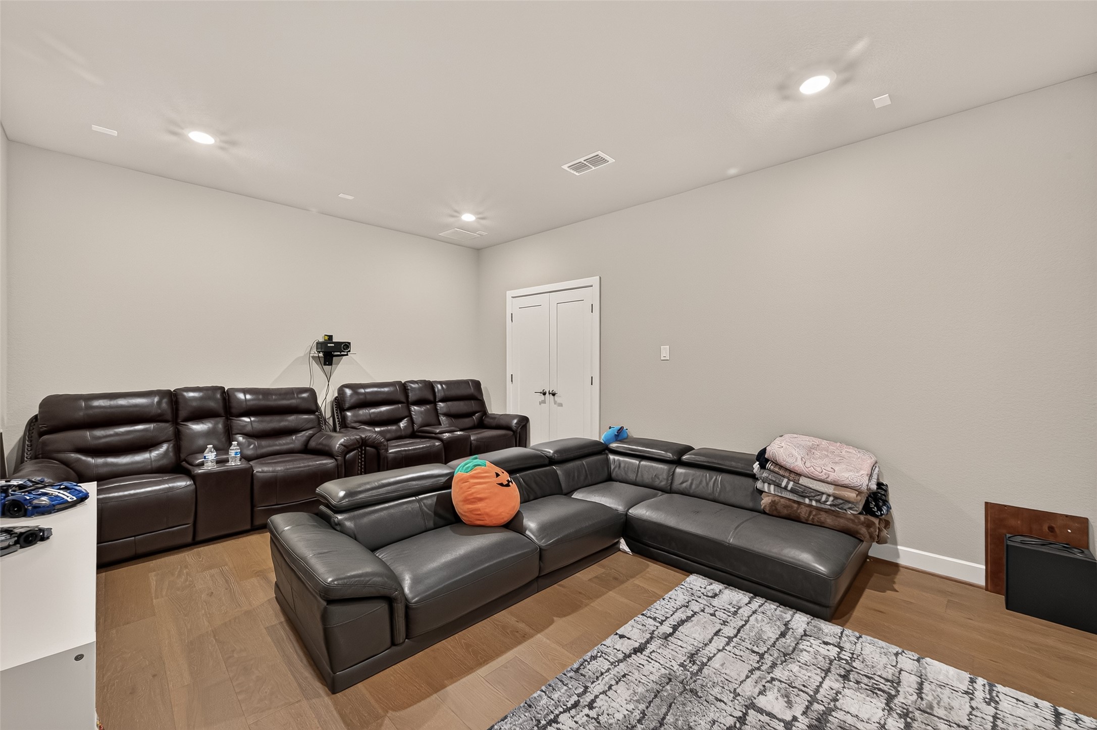 4615 Brazos Shores Drive, Sugar Land, TX 77479