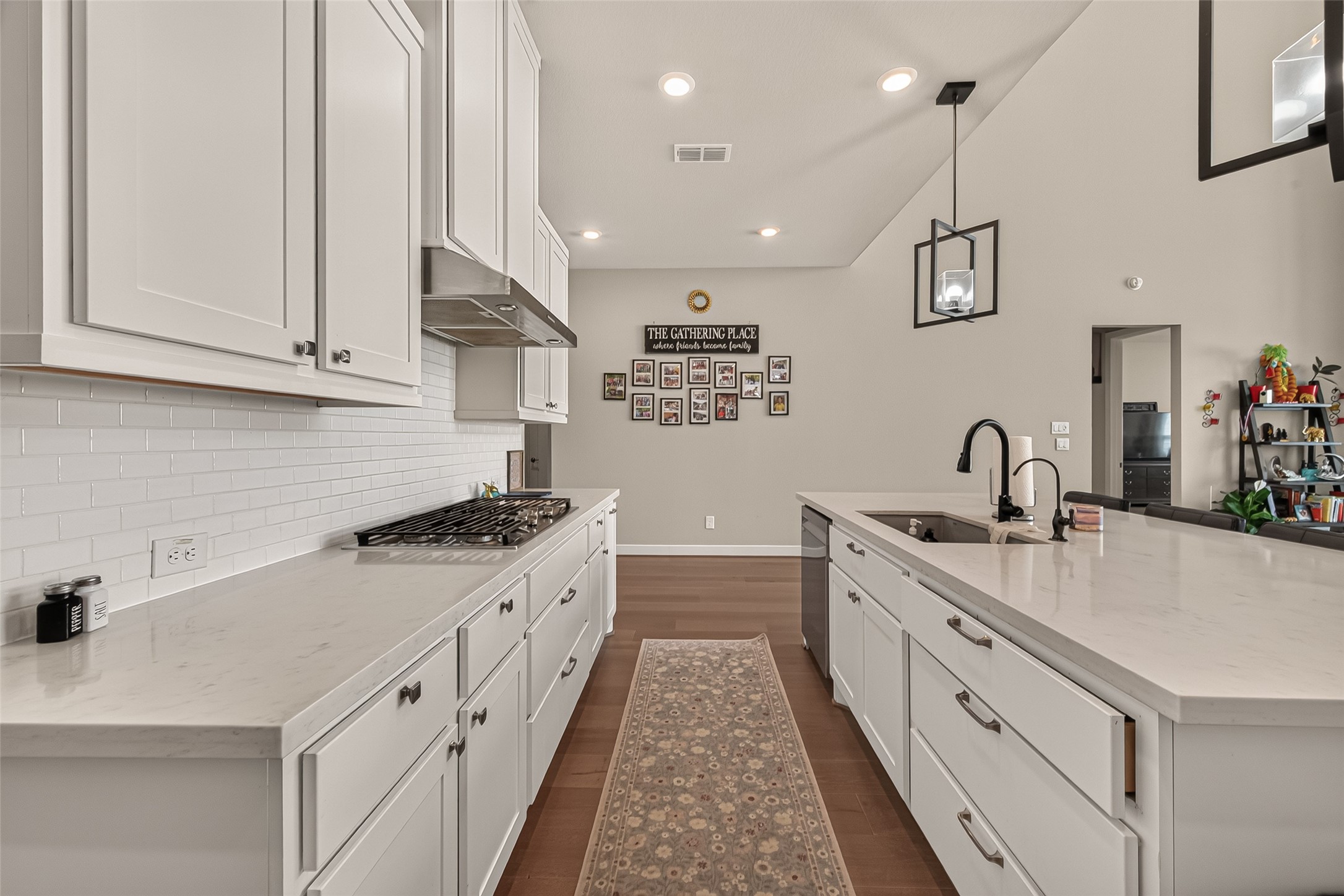 4615 Brazos Shores Drive, Sugar Land, TX 77479