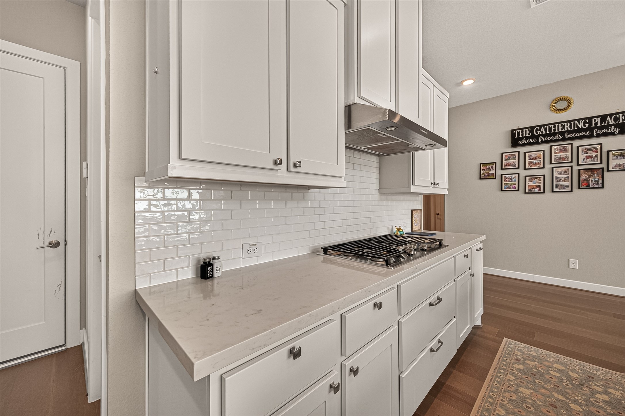 4615 Brazos Shores Drive, Sugar Land, TX 77479