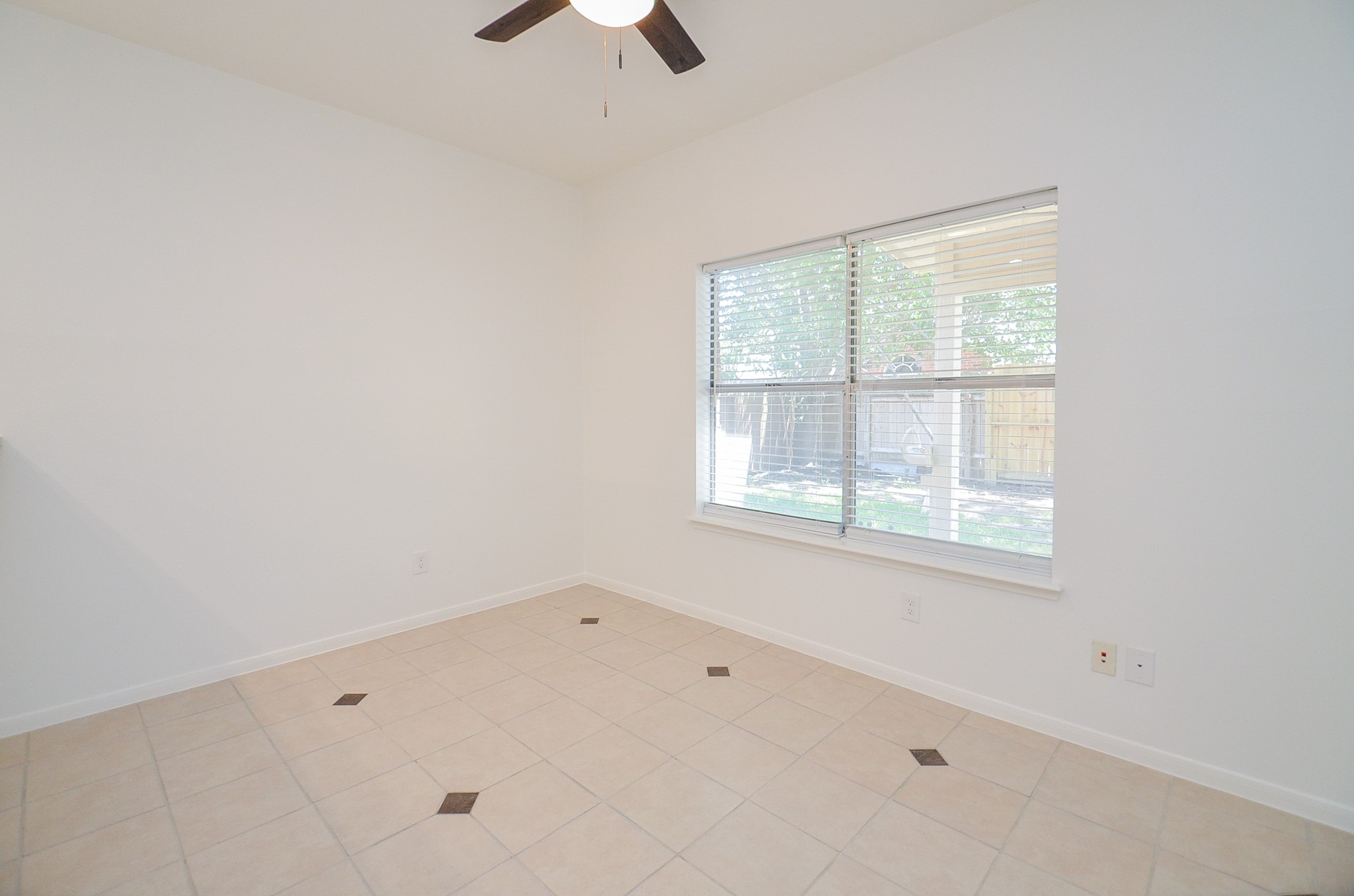 kitchen nook area for daily meals