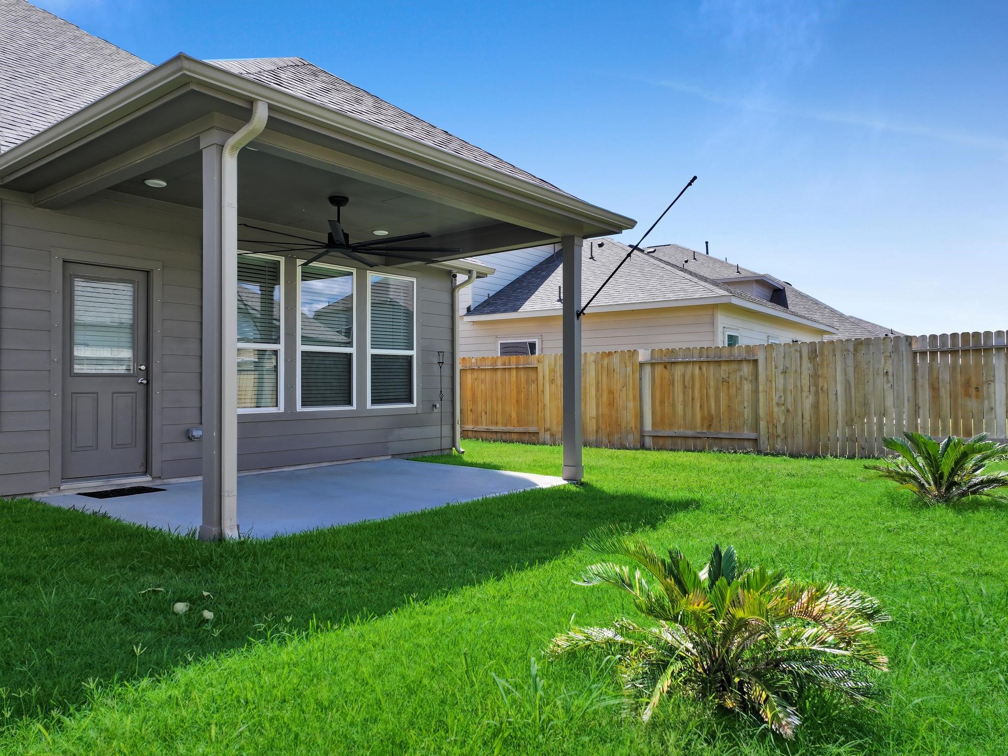 766 Dewberry Road, La Marque, TX 77568
