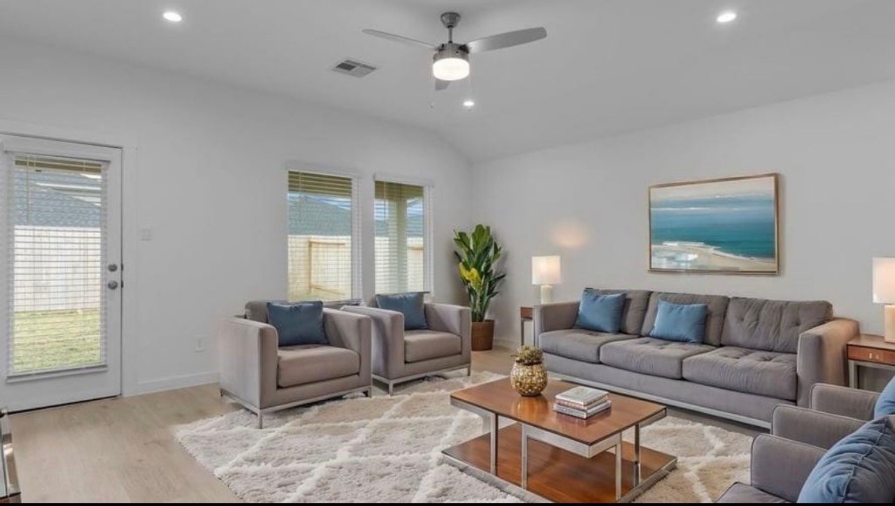 Living Room - virtually staged