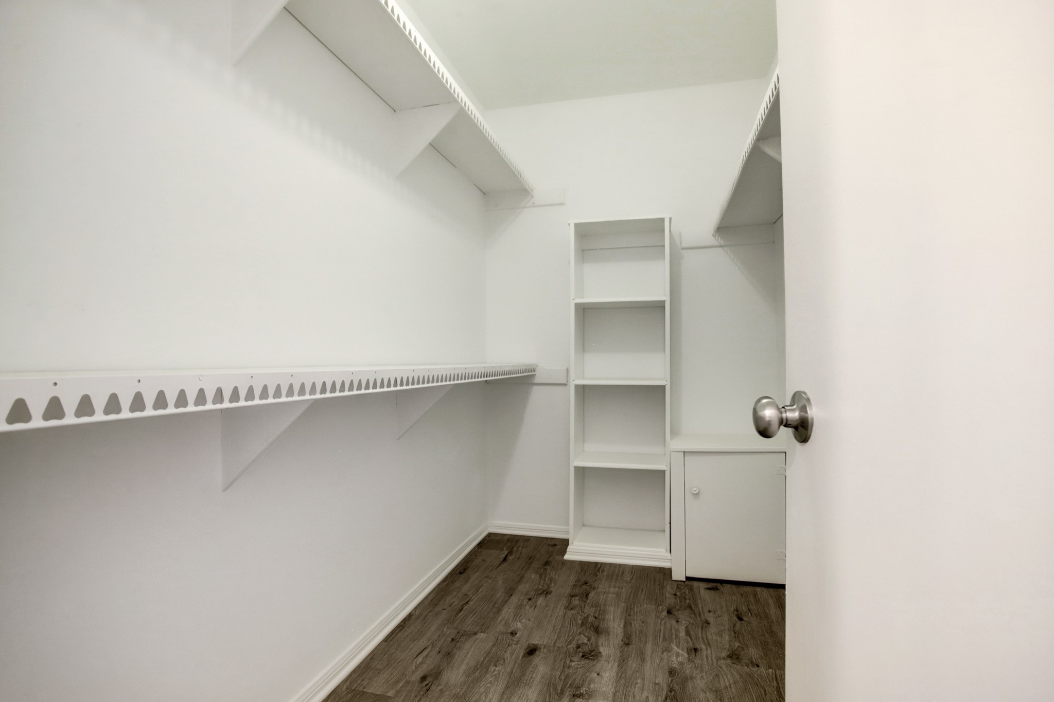 353 N Post Oak Lane, #819, Houston, TX 77024