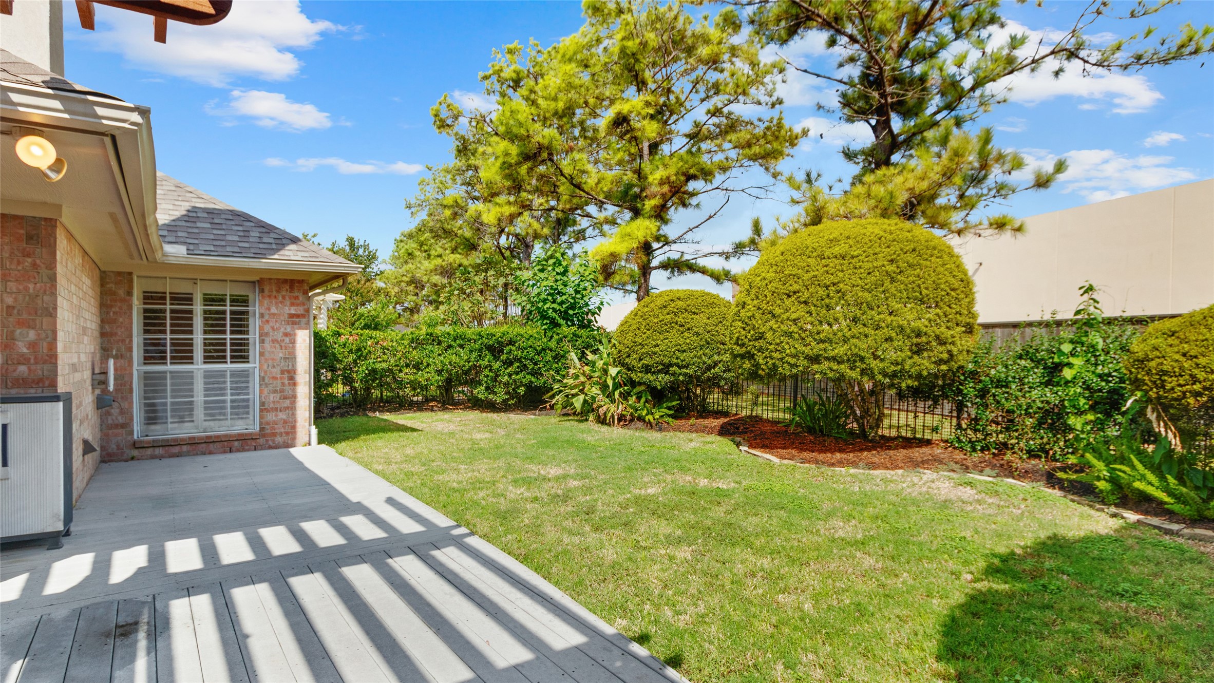 2430 Fairway Pointe Drive, League City, TX 77573