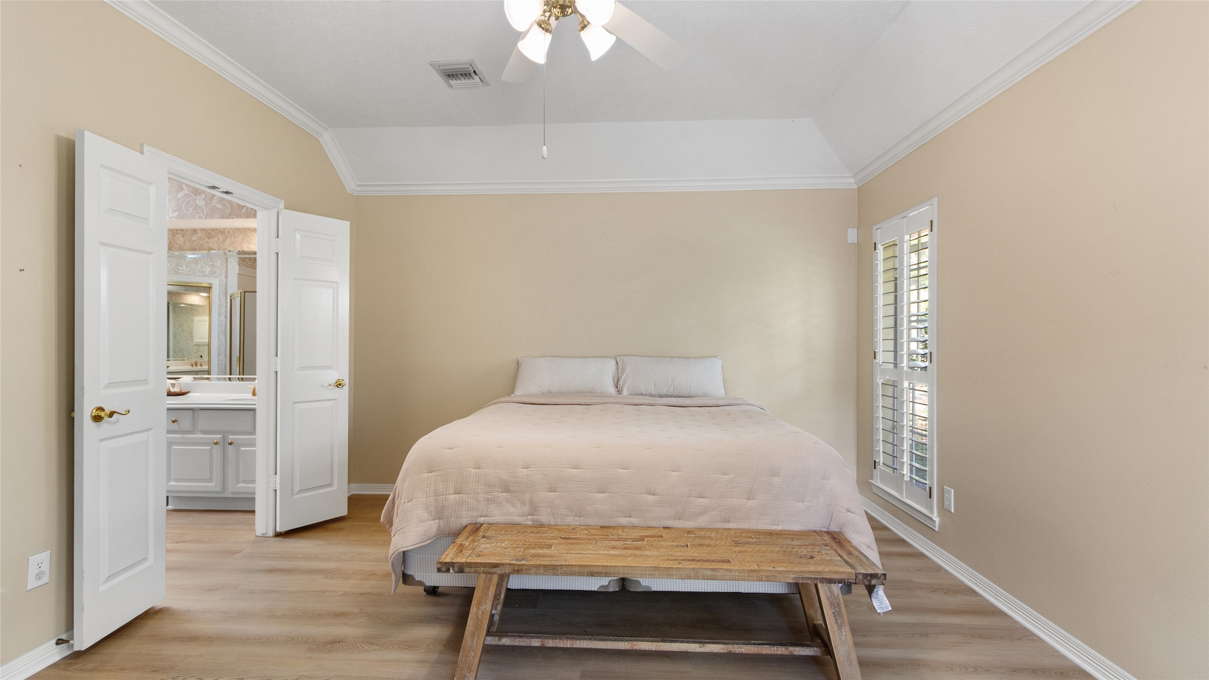 2430 Fairway Pointe Drive, League City, TX 77573