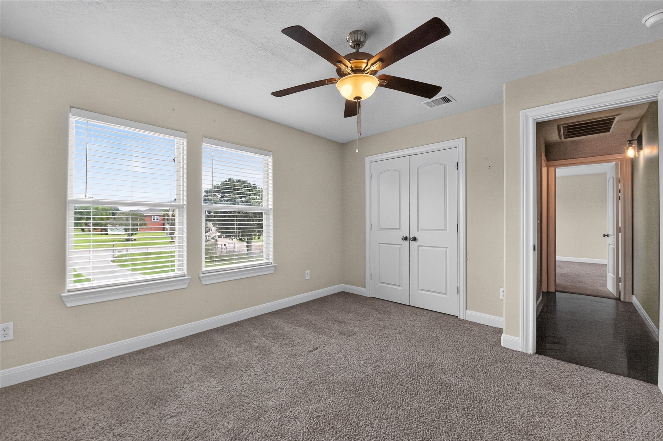 4228 Scenic Drive, Dickinson, TX 77539