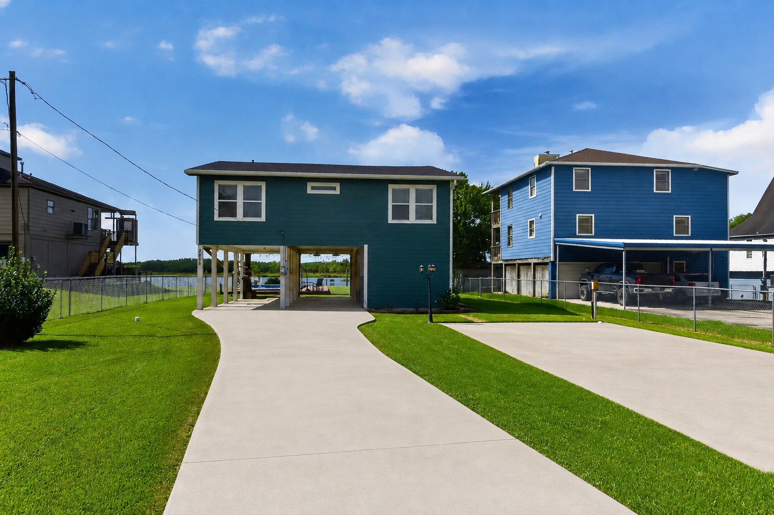 4228 Scenic Drive, Dickinson, TX 77539