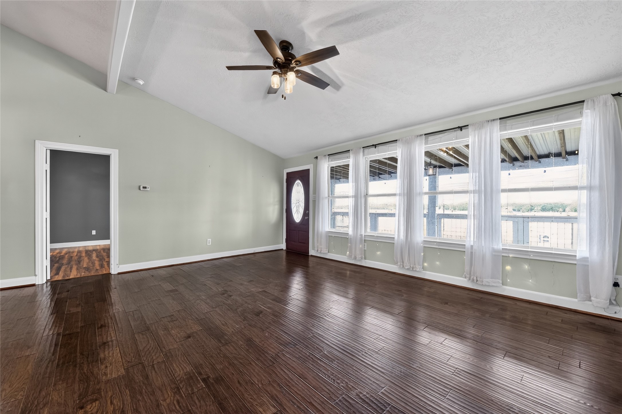 4228 Scenic Drive, Dickinson, TX 77539