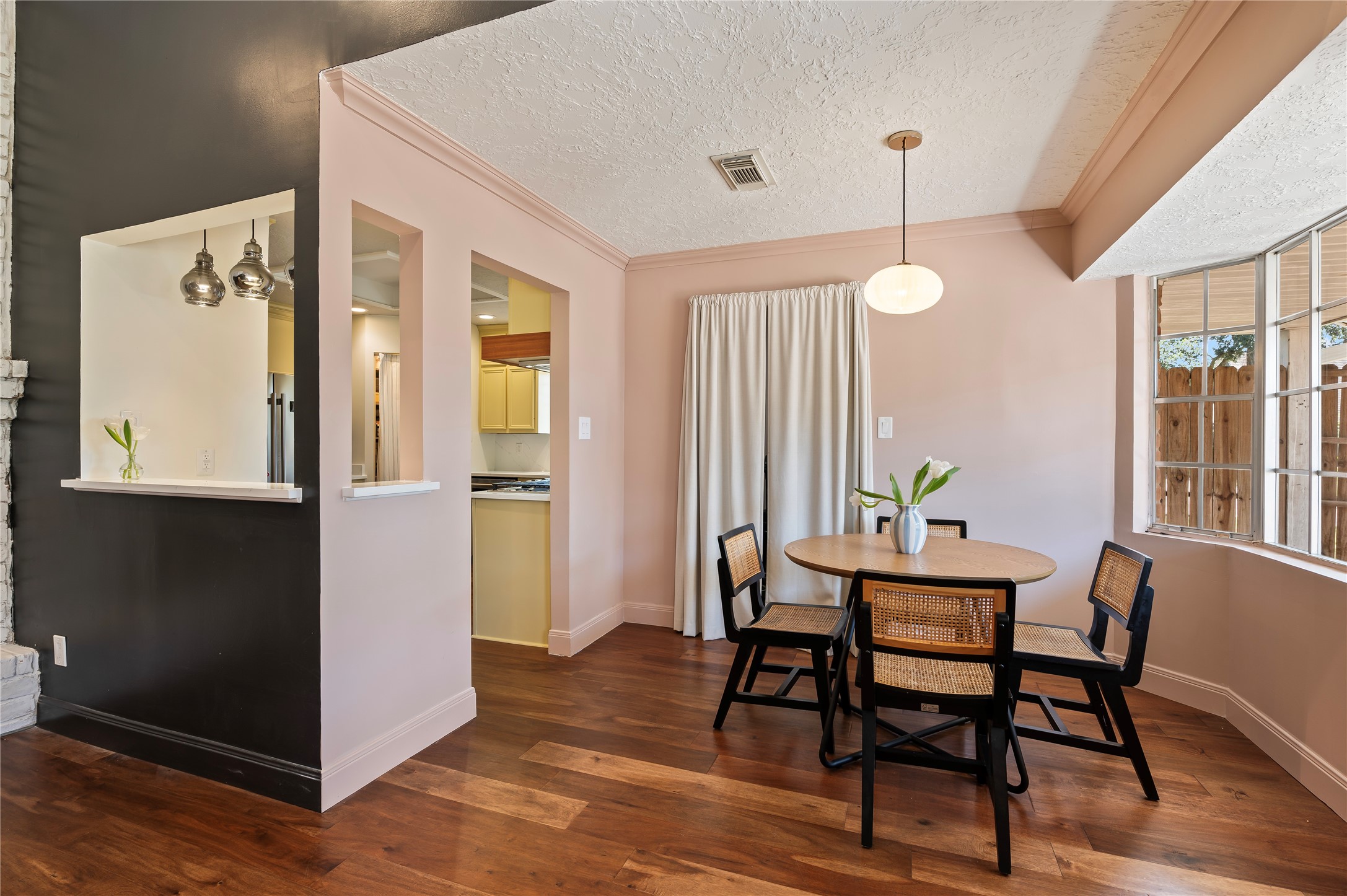 Spacious breakfast area.