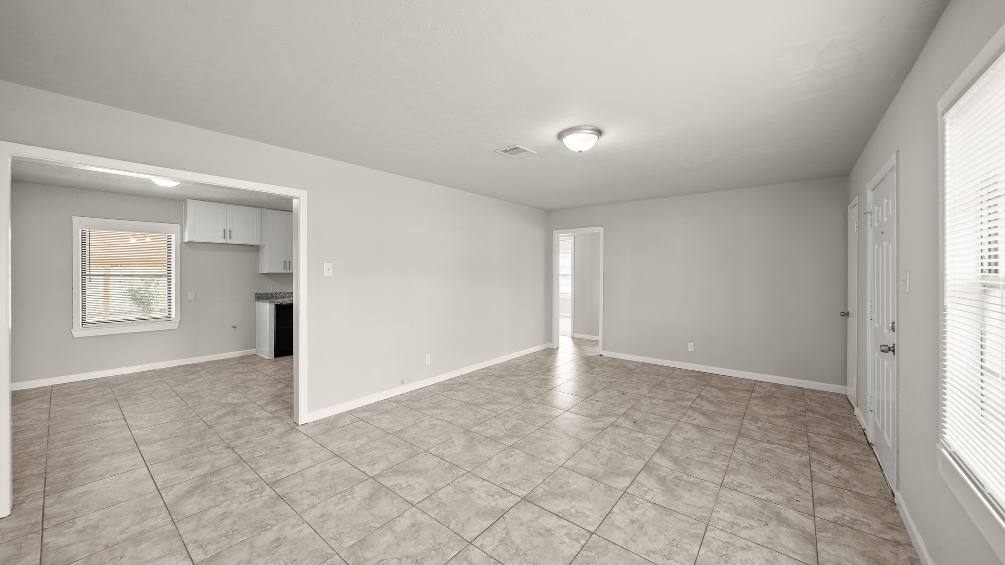 6809 W Bayou Drive W, Hitchcock, TX 77563 6809 W Bayou Drive W, Hitchcock, TX 77563