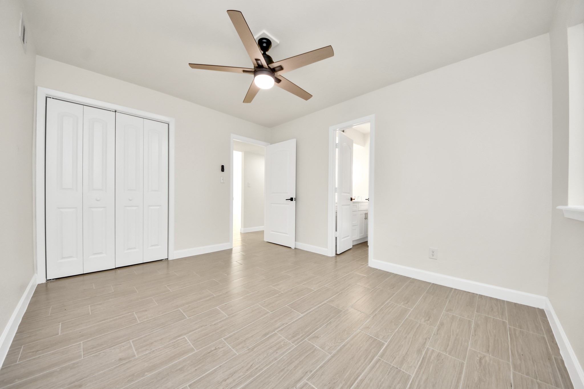 19707 Enchanted Oaks Drive, Spring, TX 77388