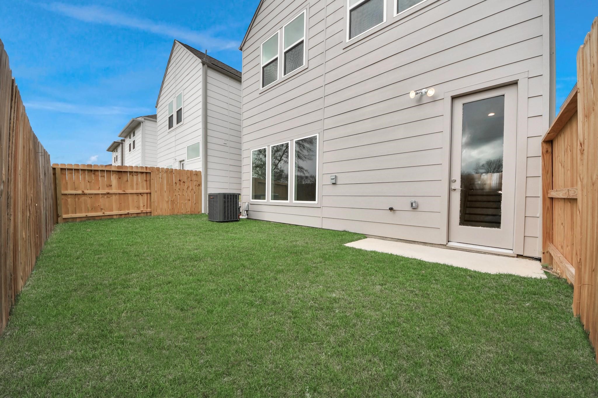 13105 Moncloa Drive, Houston, TX 77047