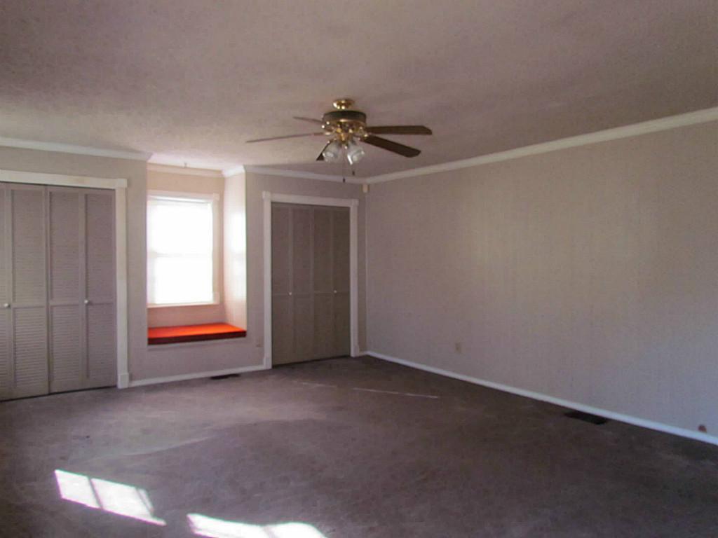 9710 Camelots Court, Pearland, TX 77584