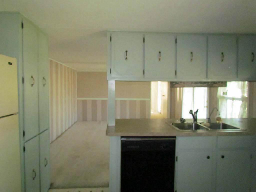 9710 Camelots Court, Pearland, TX 77584