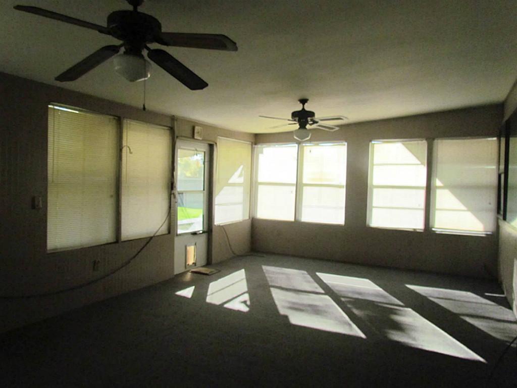 9710 Camelots Court, Pearland, TX 77584