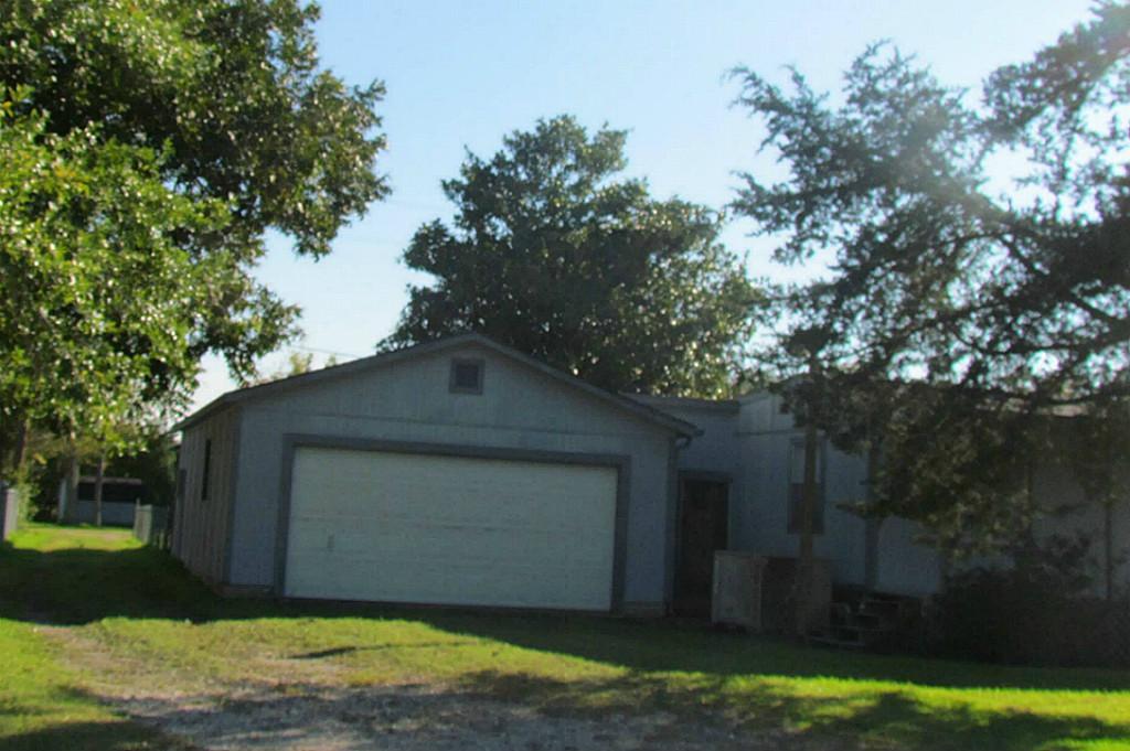 9710 Camelots Court, Pearland, TX 77584