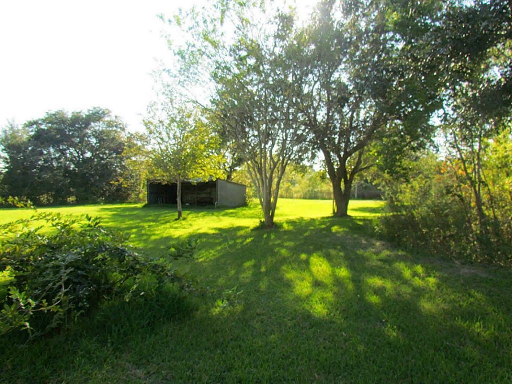 9710 Camelots Court, Pearland, TX 77584