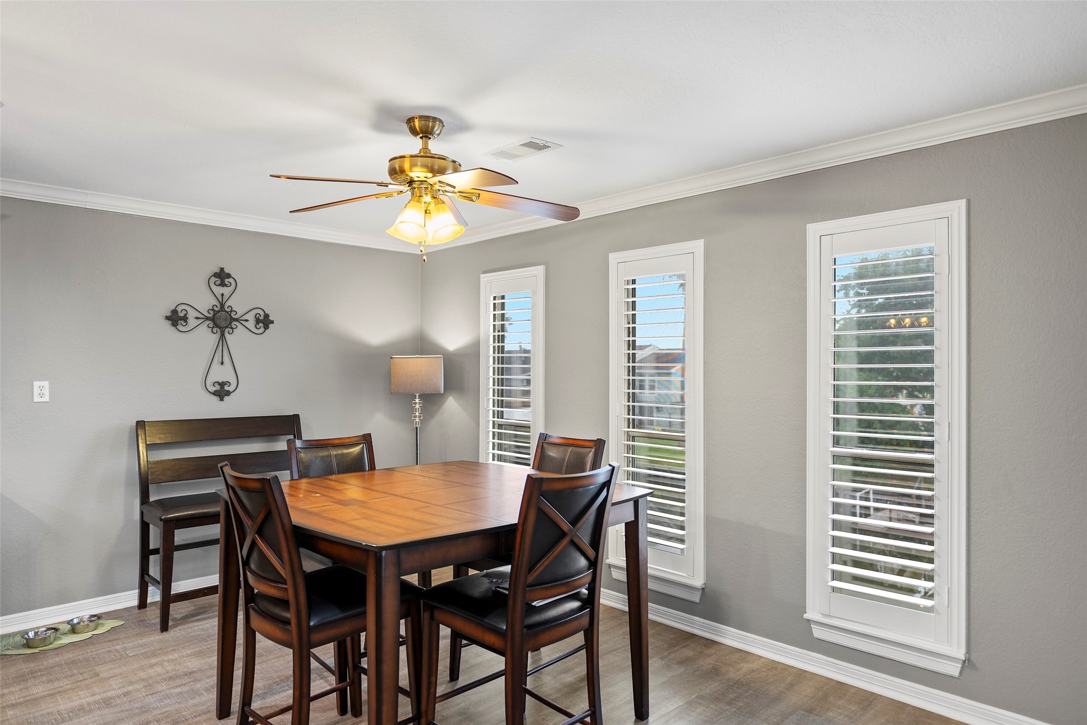 26 N Curlew Street, La Marque, TX 77568