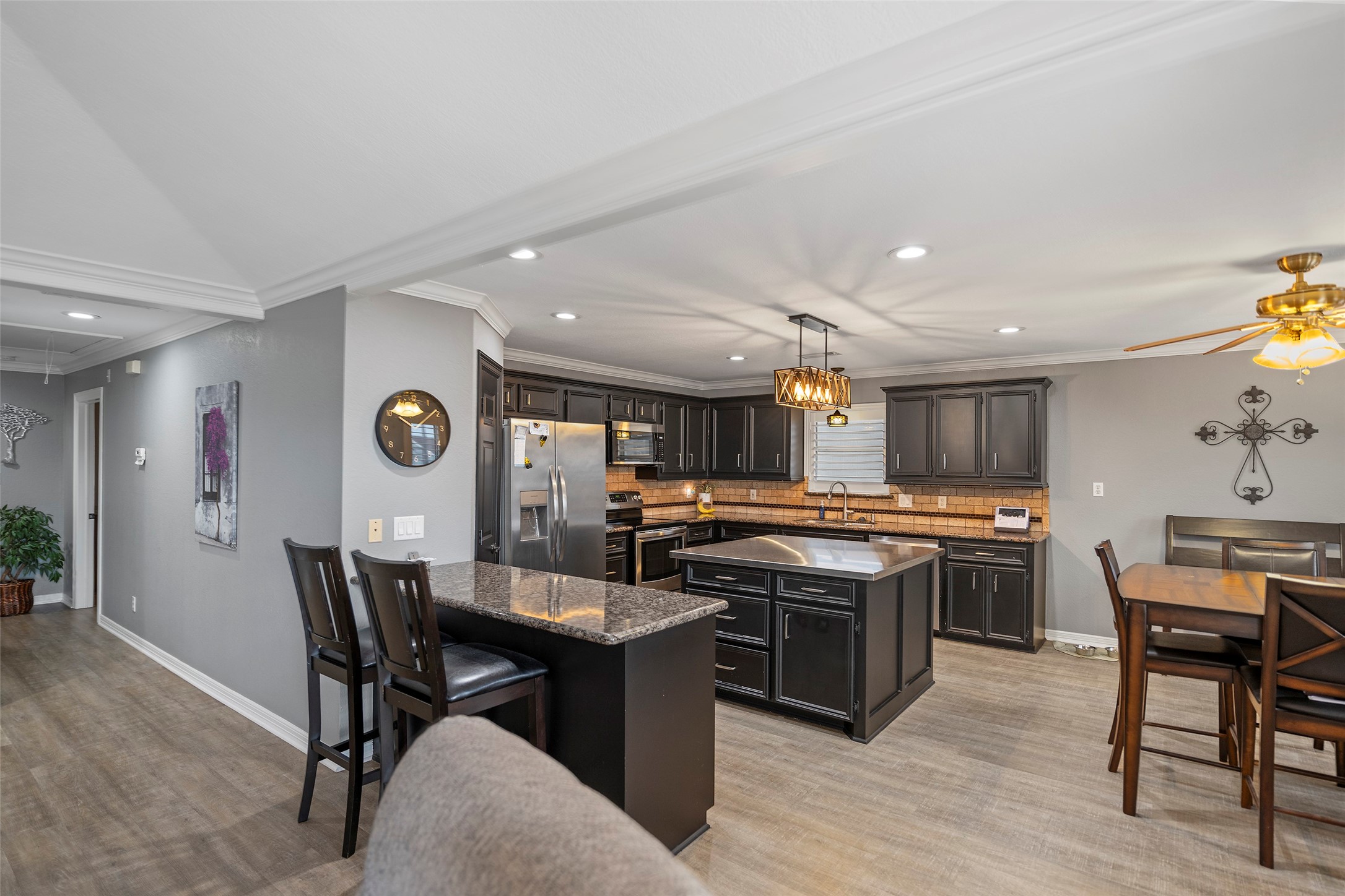 26 N Curlew Street, La Marque, TX 77568