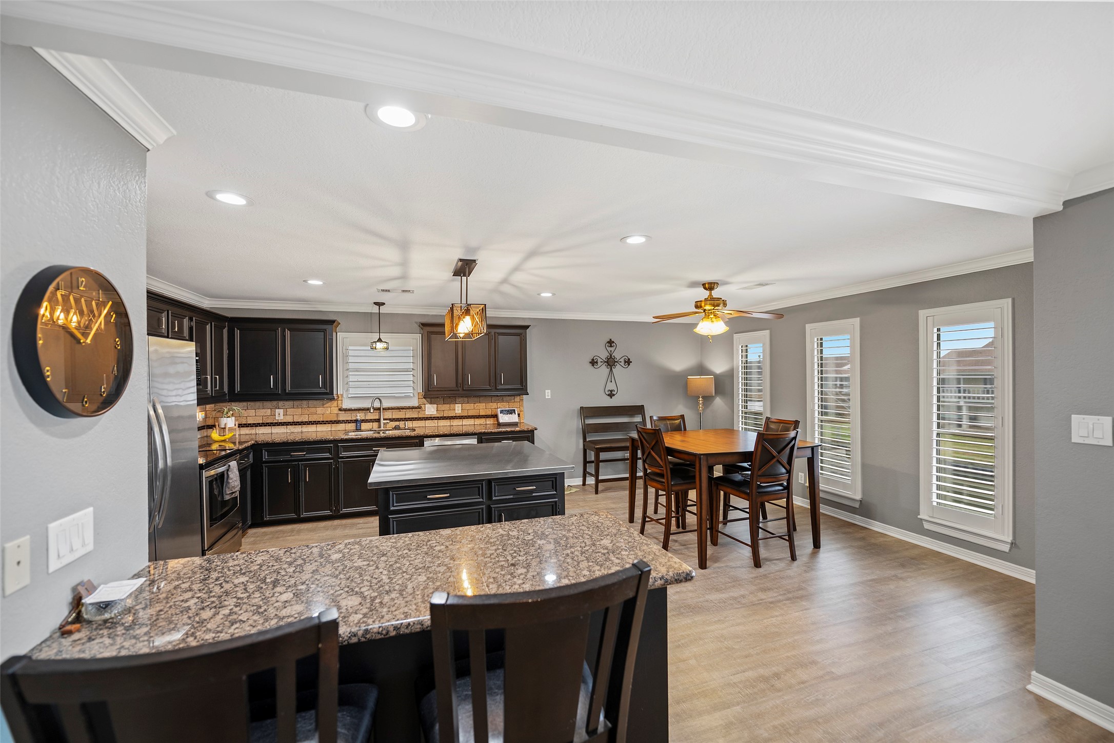 26 N Curlew Street, La Marque, TX 77568