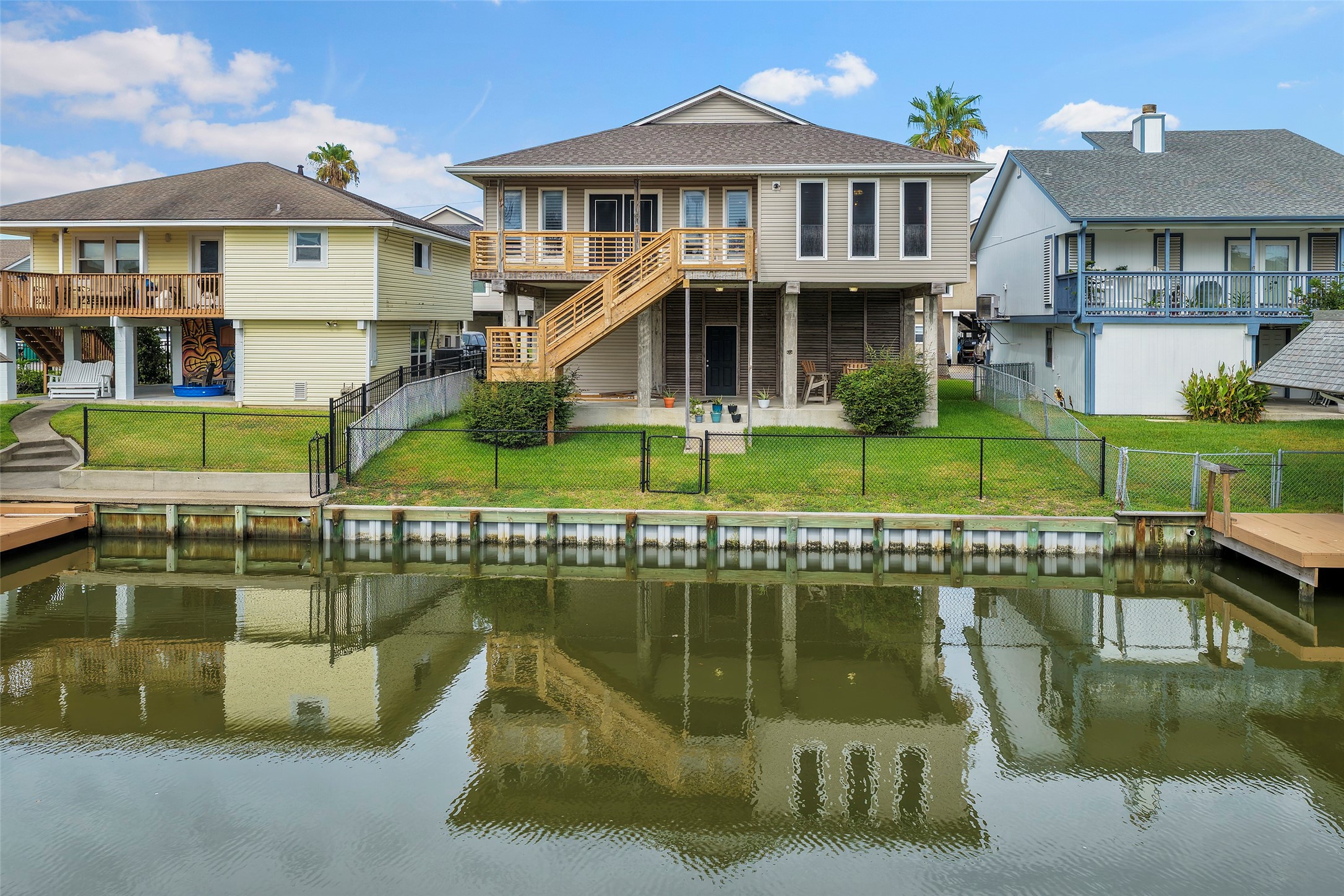 26 N Curlew Street, La Marque, TX 77568