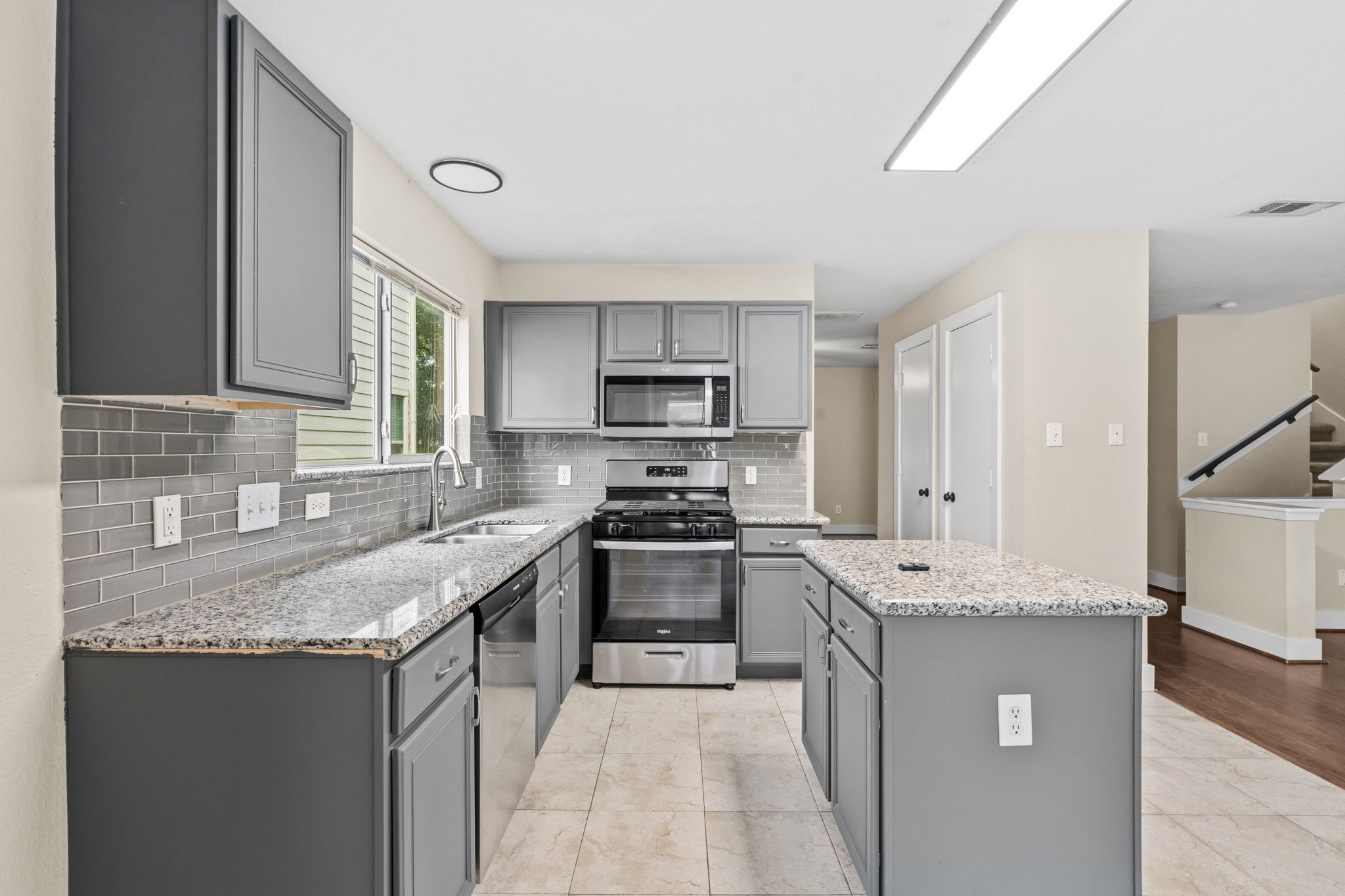 26853 Haileys Manor, Kingwood, TX 77339