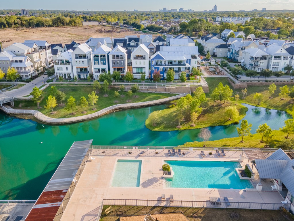 Kolbe Farms is a 40 Acre Community with a 3 Acre Lake/Park. Has Jogging and Walking Trails, Dog Park, Galvanized Bridge Kolbe Farms is a 40 Acre Community with a 3 Acre Lake/Park. Has Jogging and Walking Trails, Dog Park, Galvanized Bridge