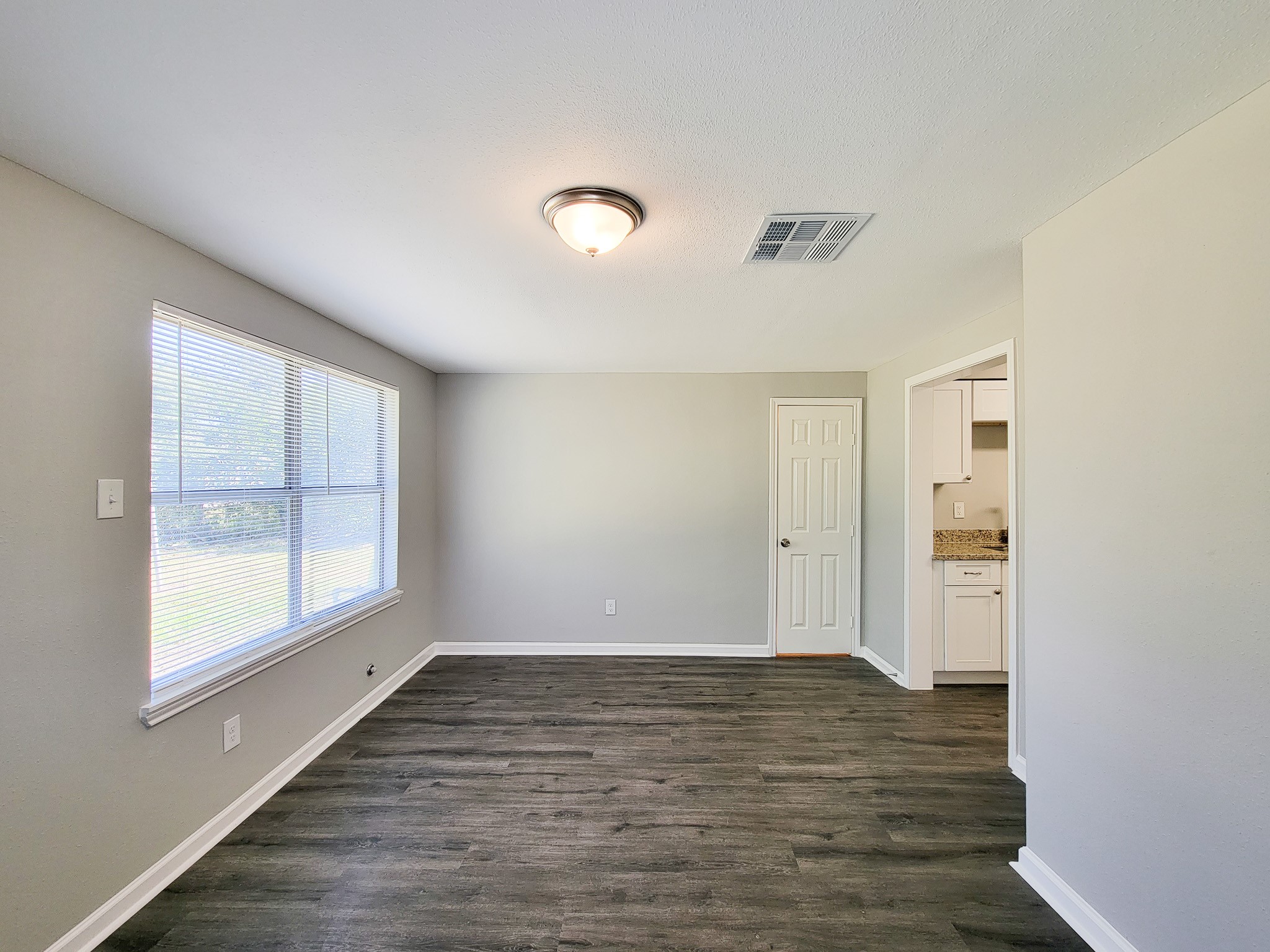3923 Zephyr Street, Houston, TX 77021
