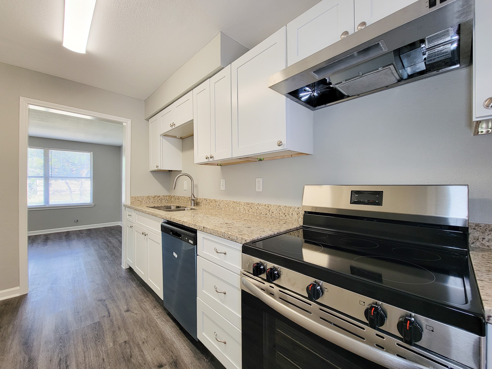 3923 Zephyr Street, Houston, TX 77021