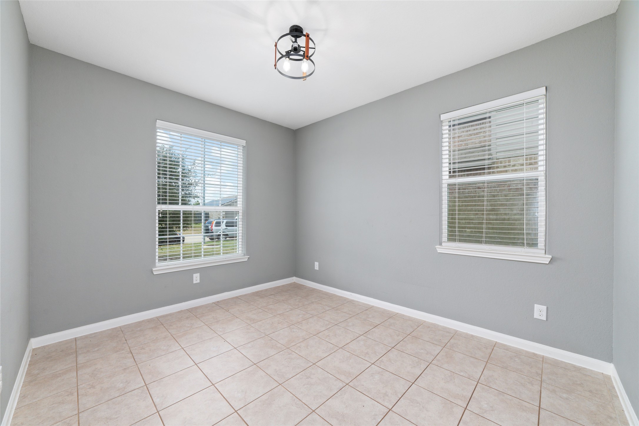 1077 Mule Ridge Drive, Katy, TX 77493
