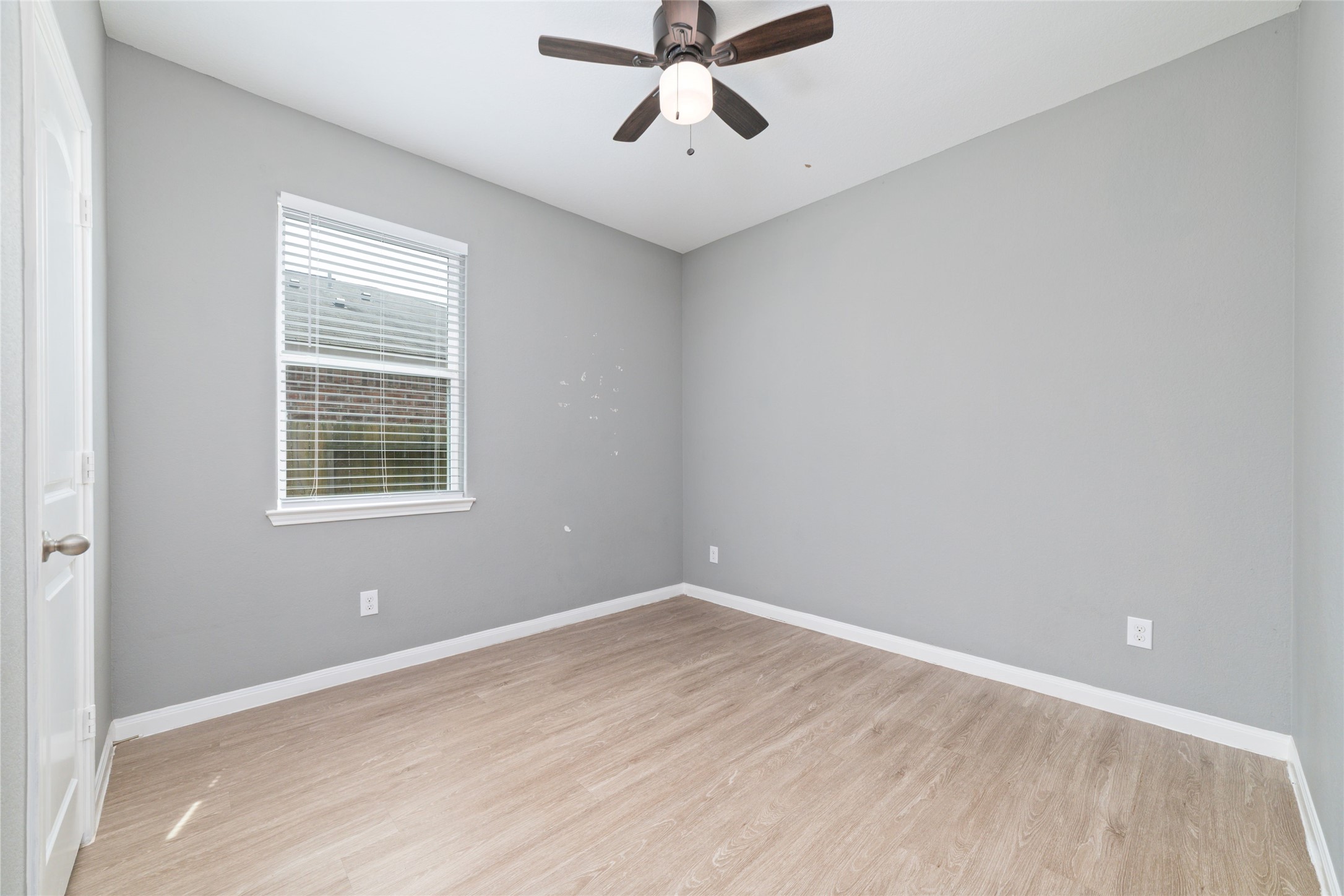 1077 Mule Ridge Drive, Katy, TX 77493