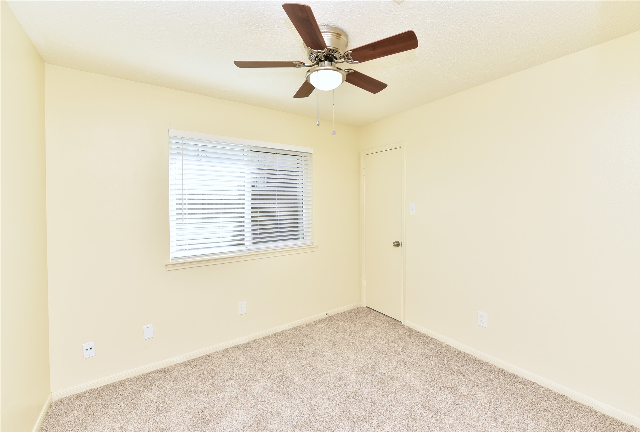 222 Savannah Moss Drive, Richmond, TX 77469