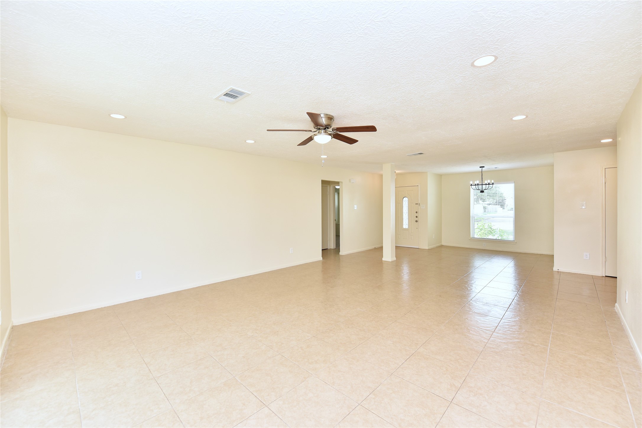 Double doors to private patio. Double doors to private patio.
