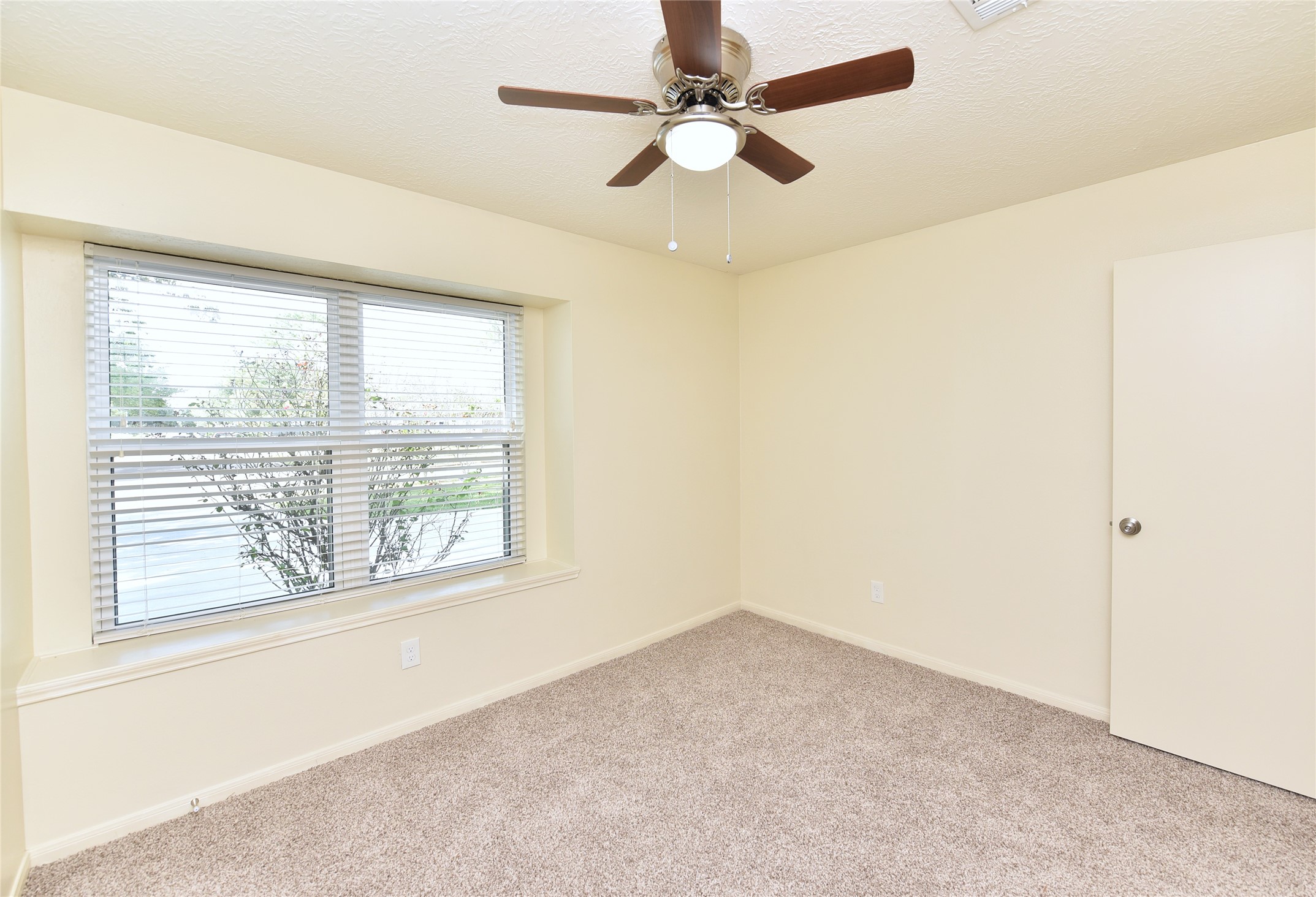222 Savannah Moss Drive, Richmond, TX 77469