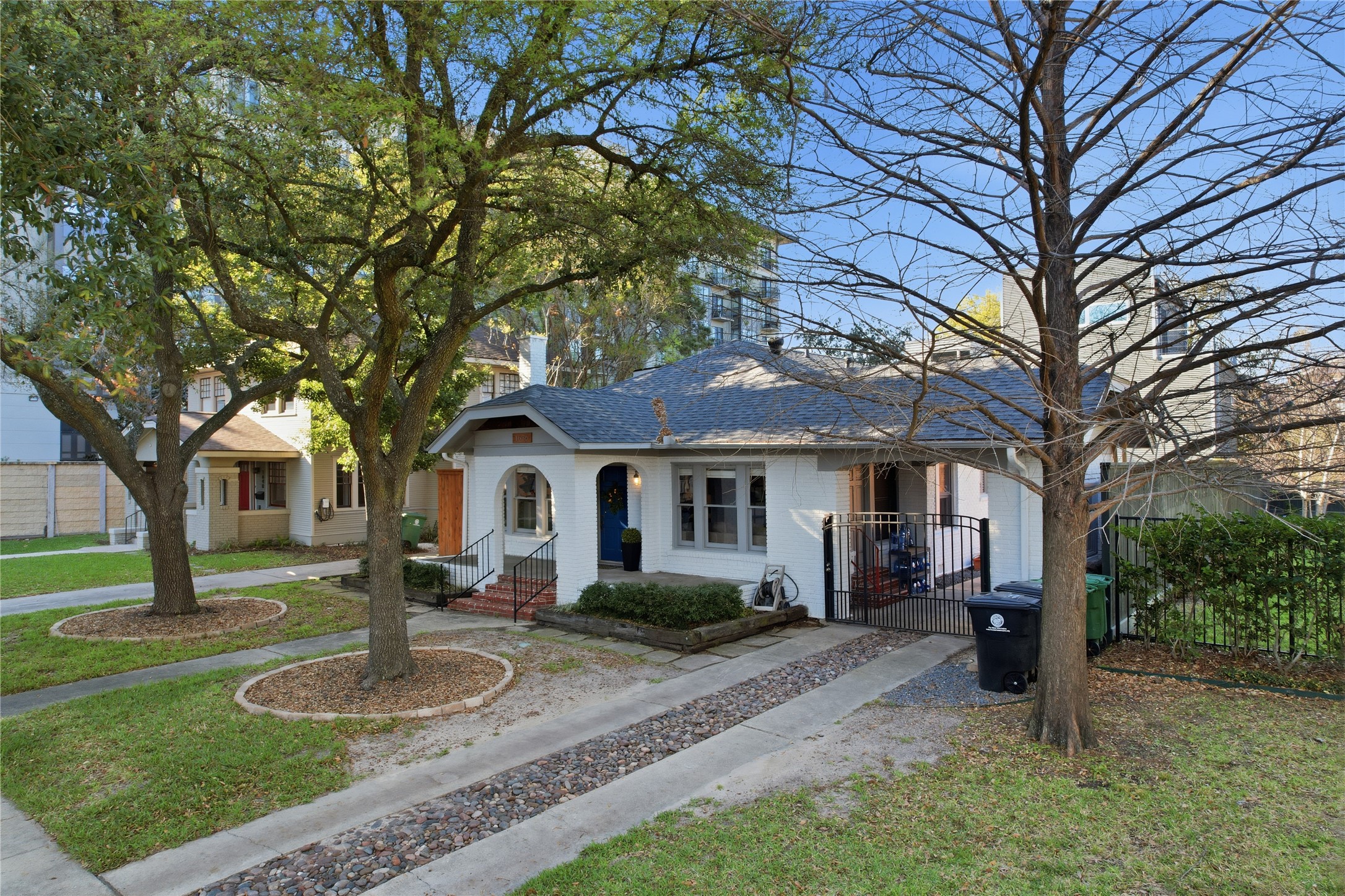 This charming home is located in Montrose with walkable access to Houston's best dining.