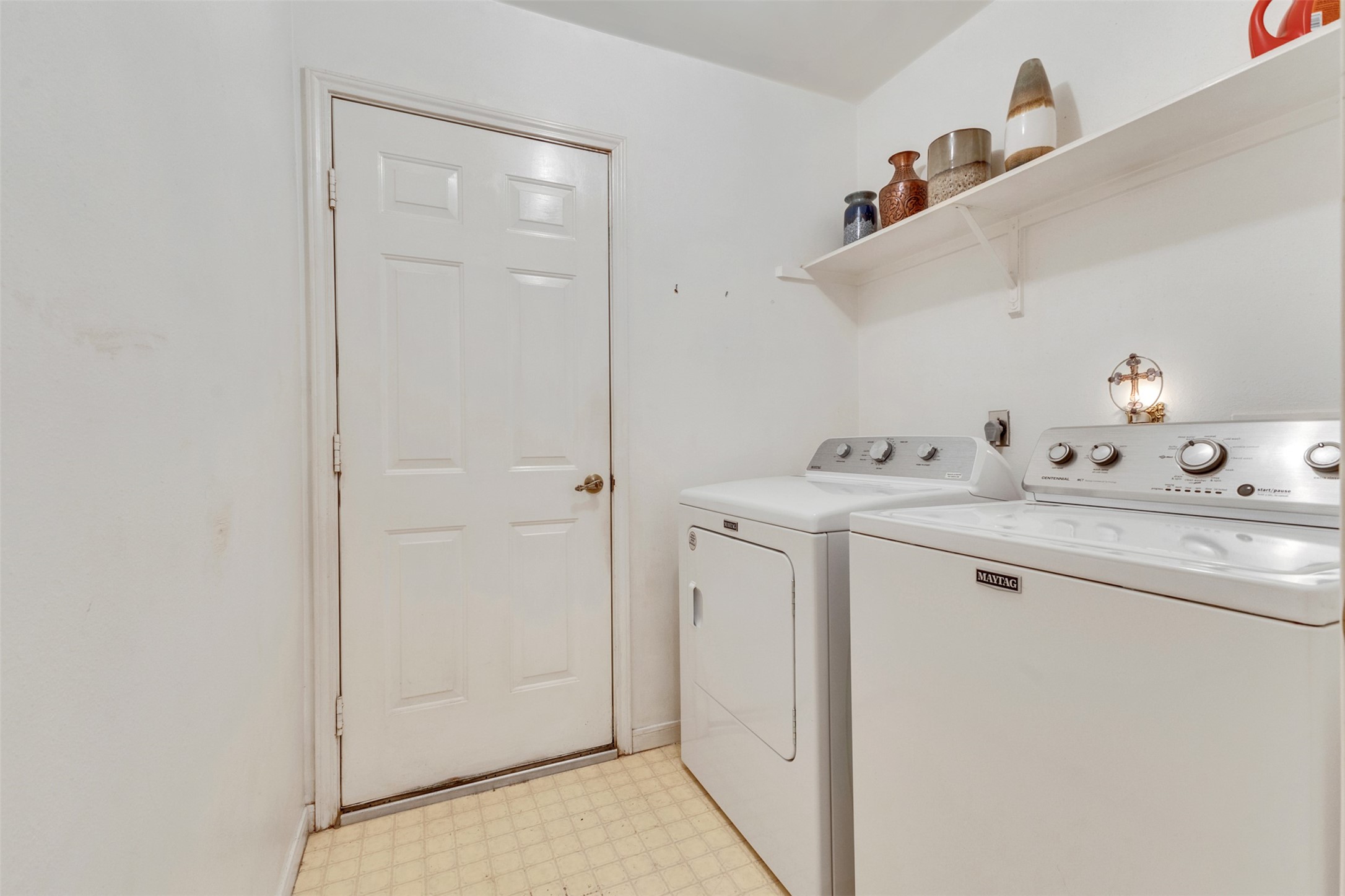 905 Wisdom Drive, Deer Park, TX 77536