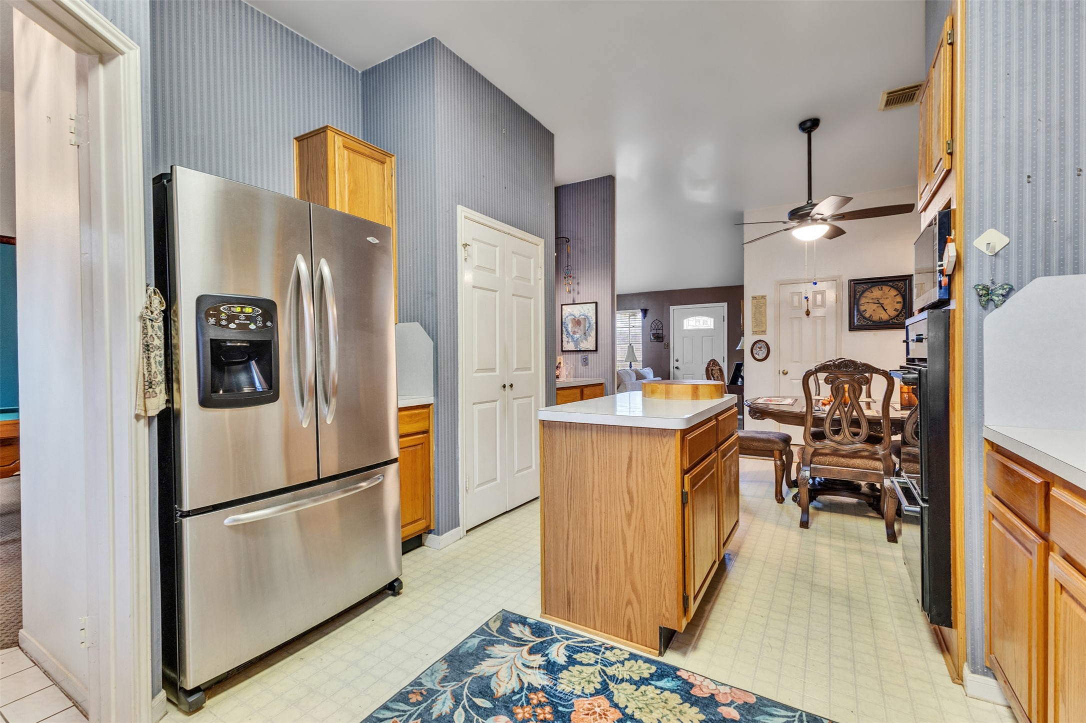 905 Wisdom Drive, Deer Park, TX 77536