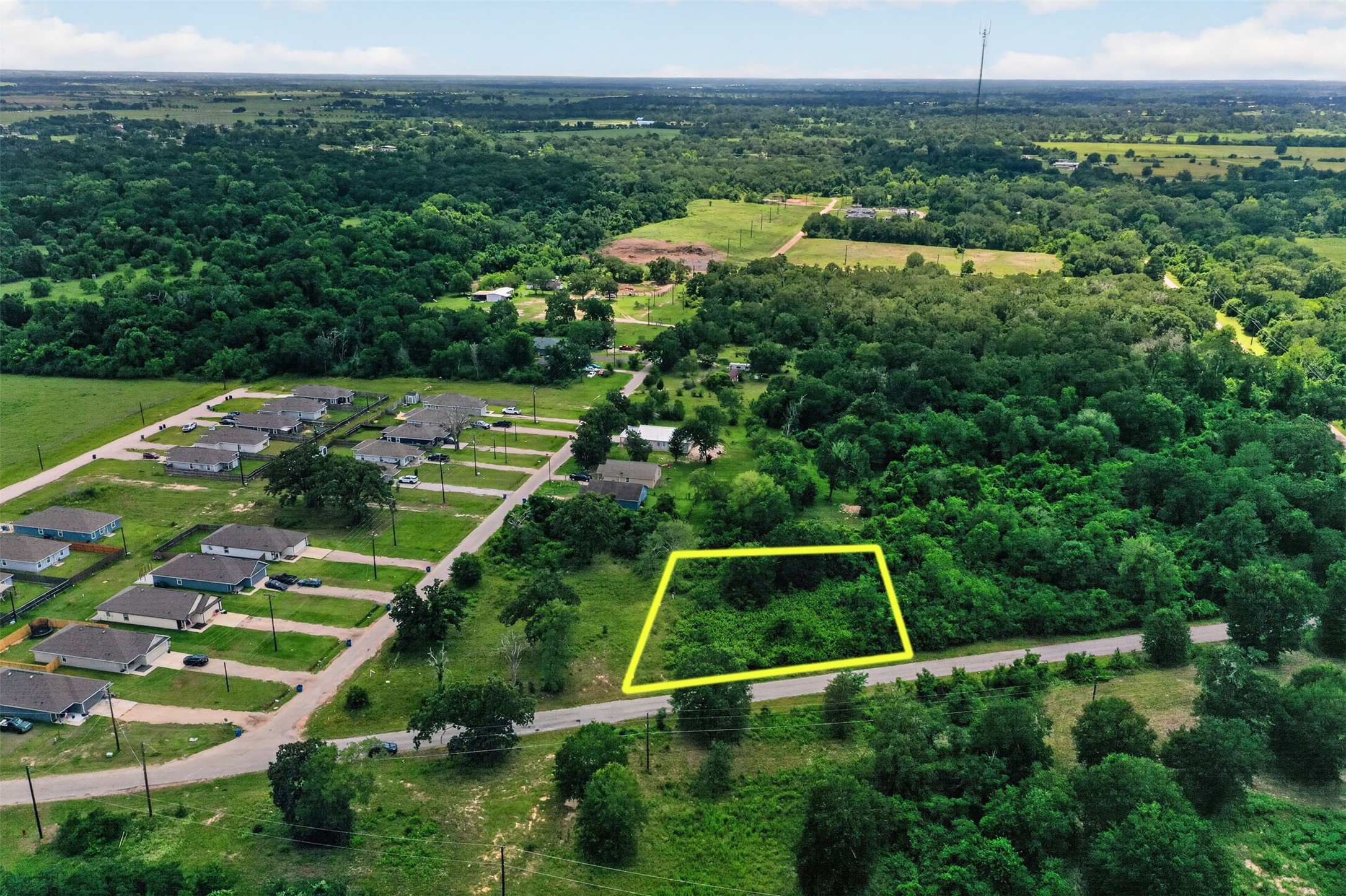 24th and Peebles Street, Hempstead, TX 77445