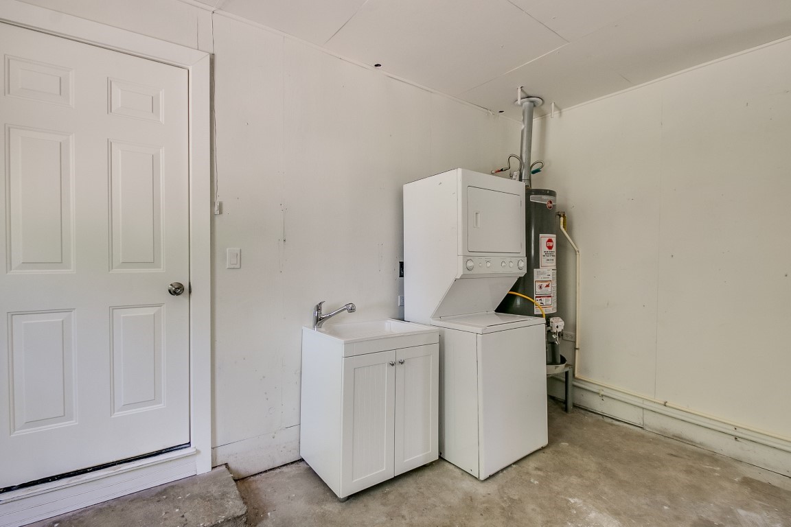3901 Mckinney Extension, La Marque, TX 77568