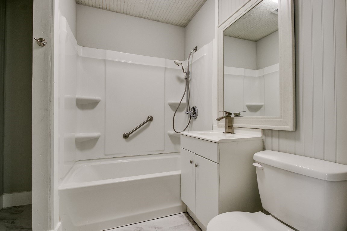 3901 Mckinney Extension, La Marque, TX 77568