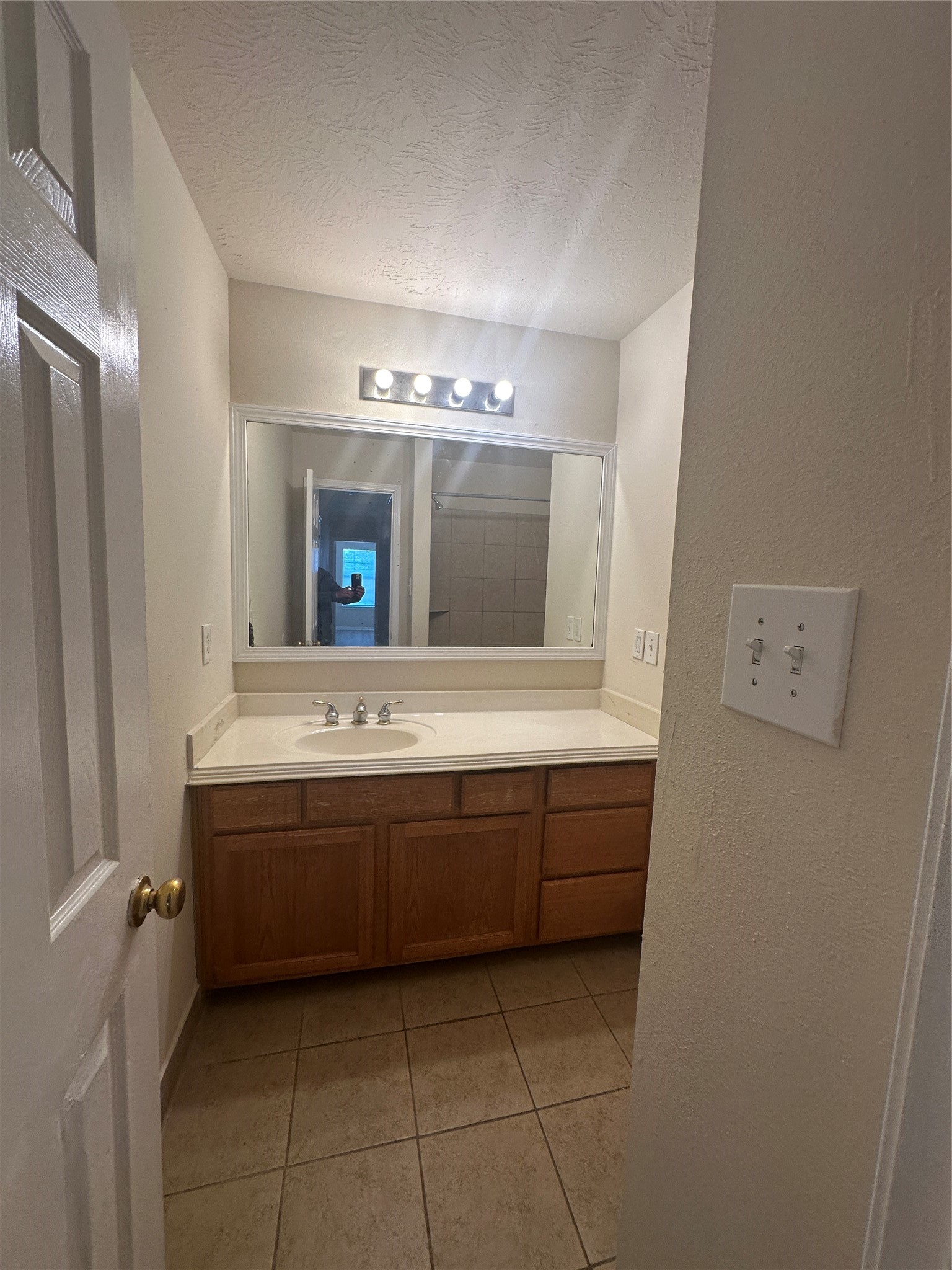 6942 Paris, #A, Houston, TX 77021