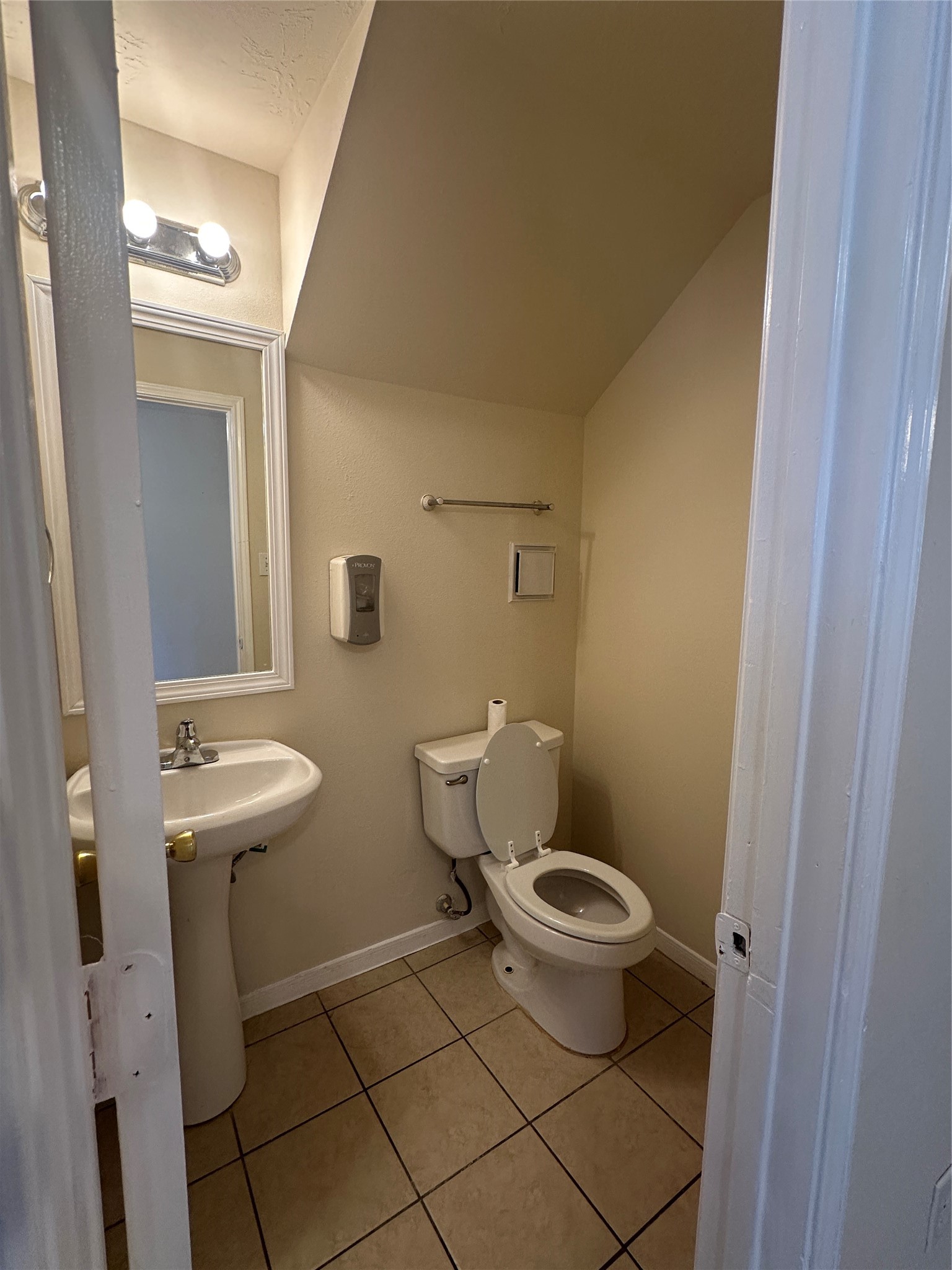 6942 Paris, #A, Houston, TX 77021