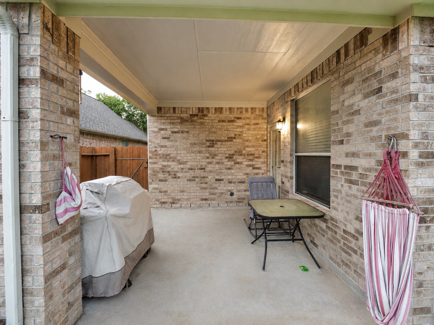 1752 Silver Bend Drive, Dickinson, TX 77539