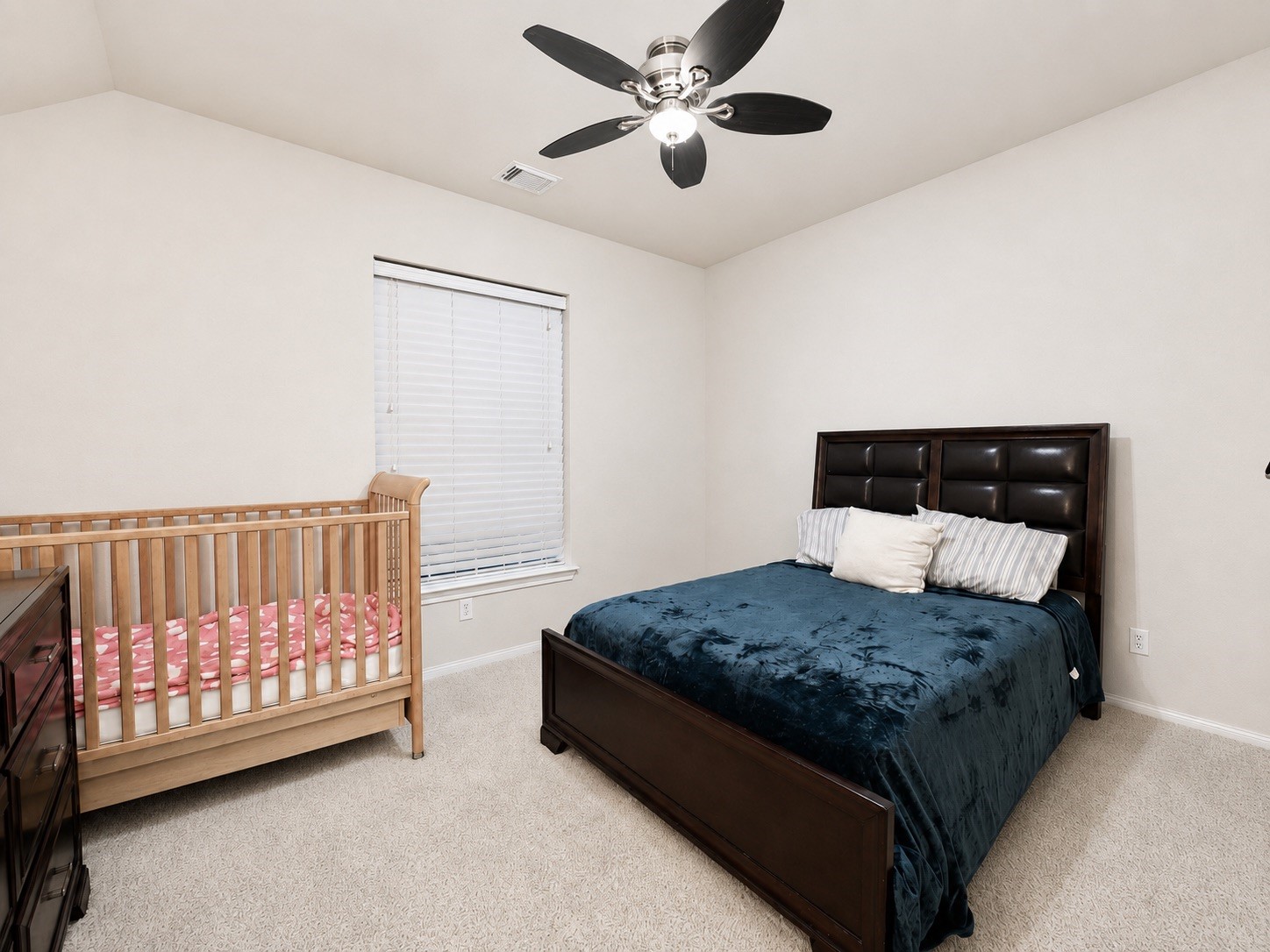 1752 Silver Bend Drive, Dickinson, TX 77539