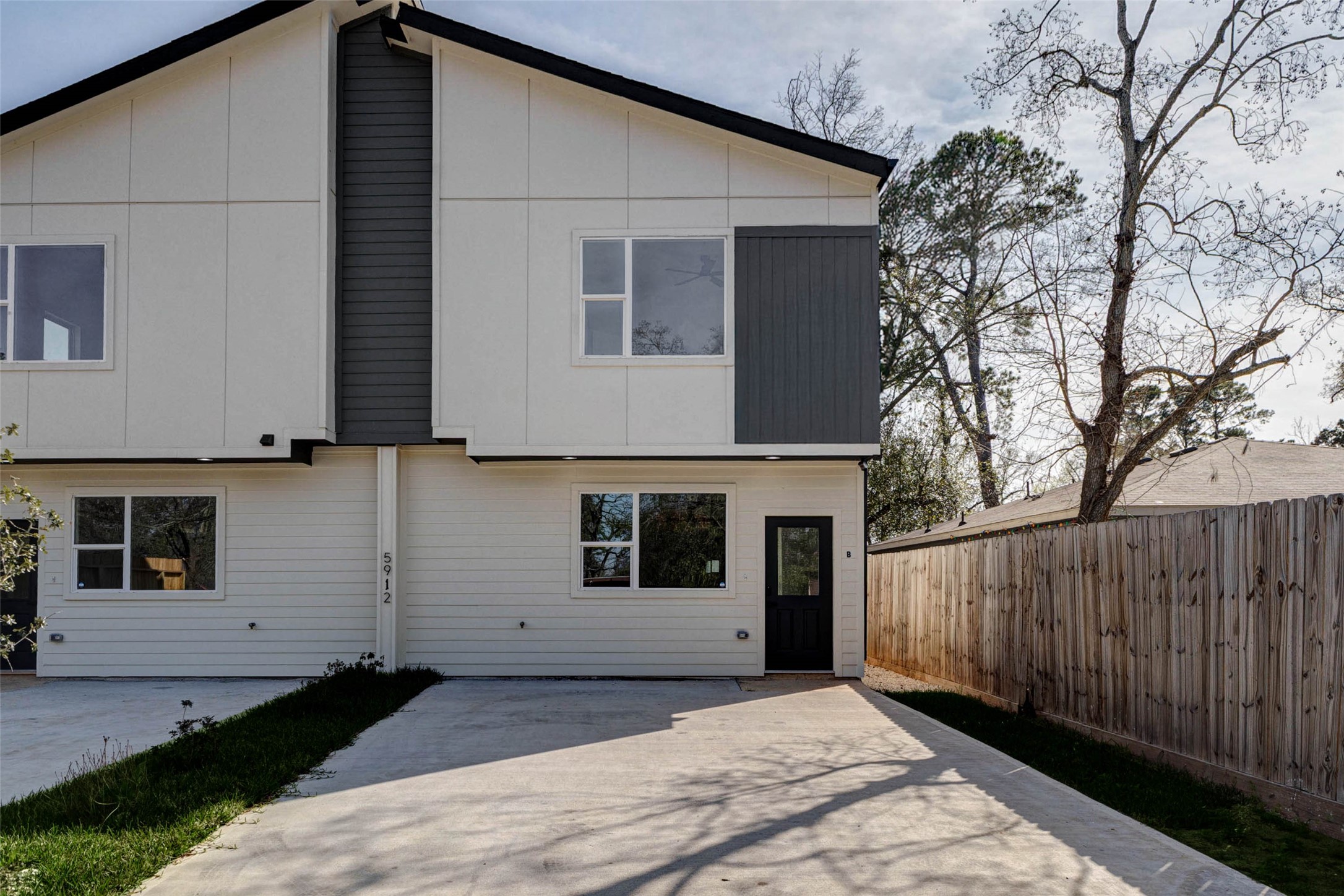 5912 Mayle Street, #A/B, Houston, TX 77016